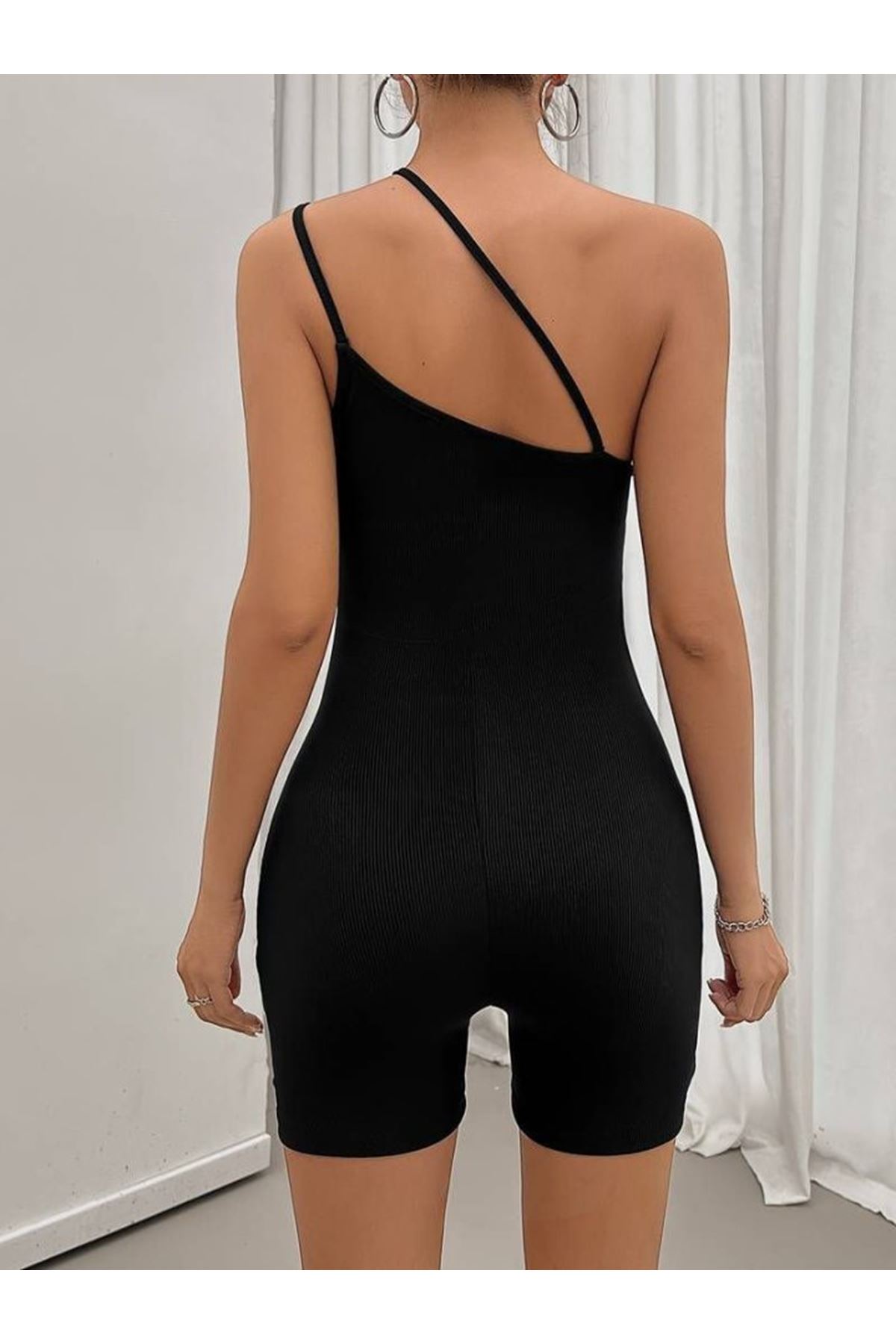 Kadın Asimetrik Askılı Mini Kaşkorse Bodycon Tulum