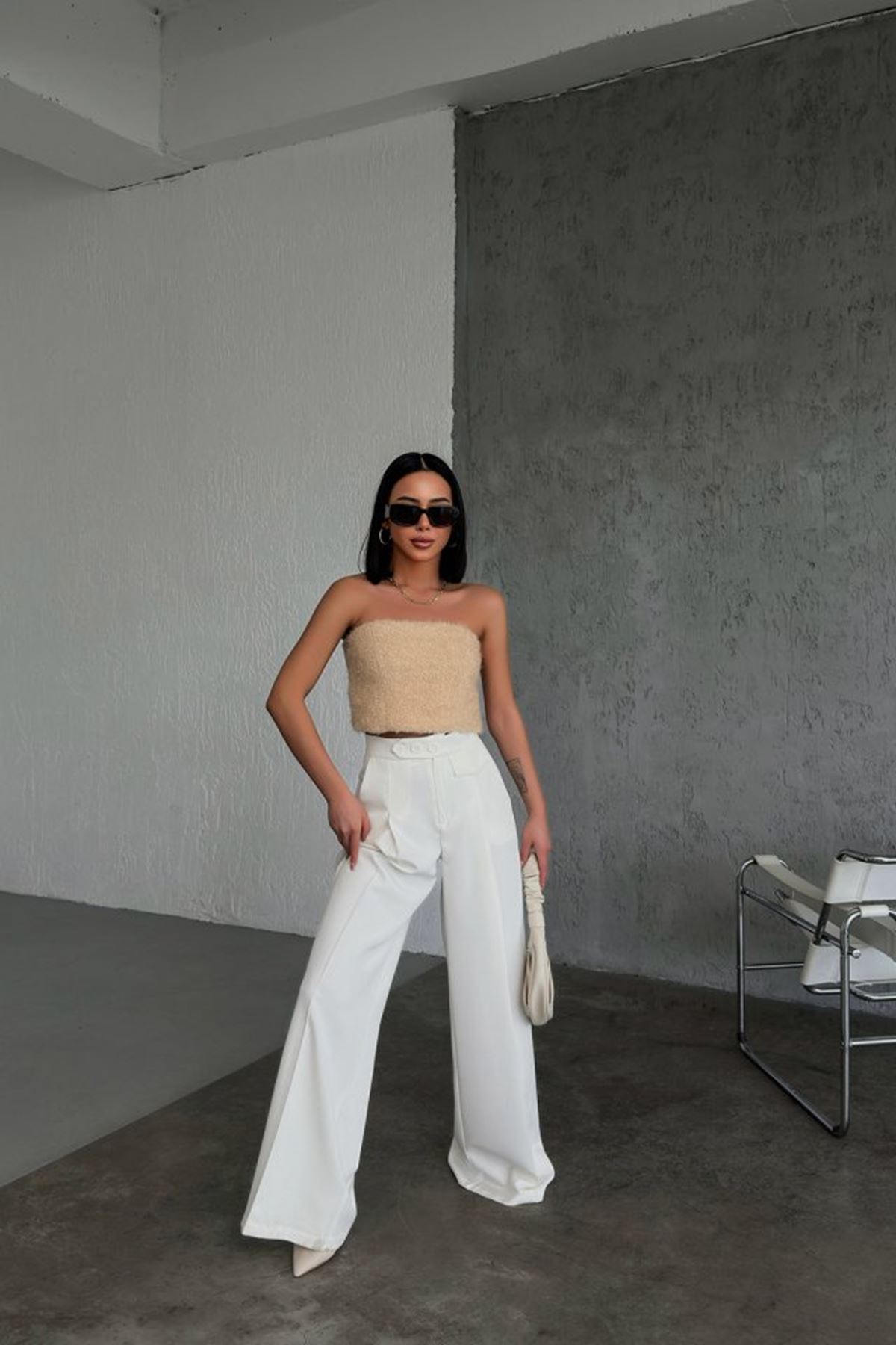 Üç Düğme Detayli Palazzo Pantolon