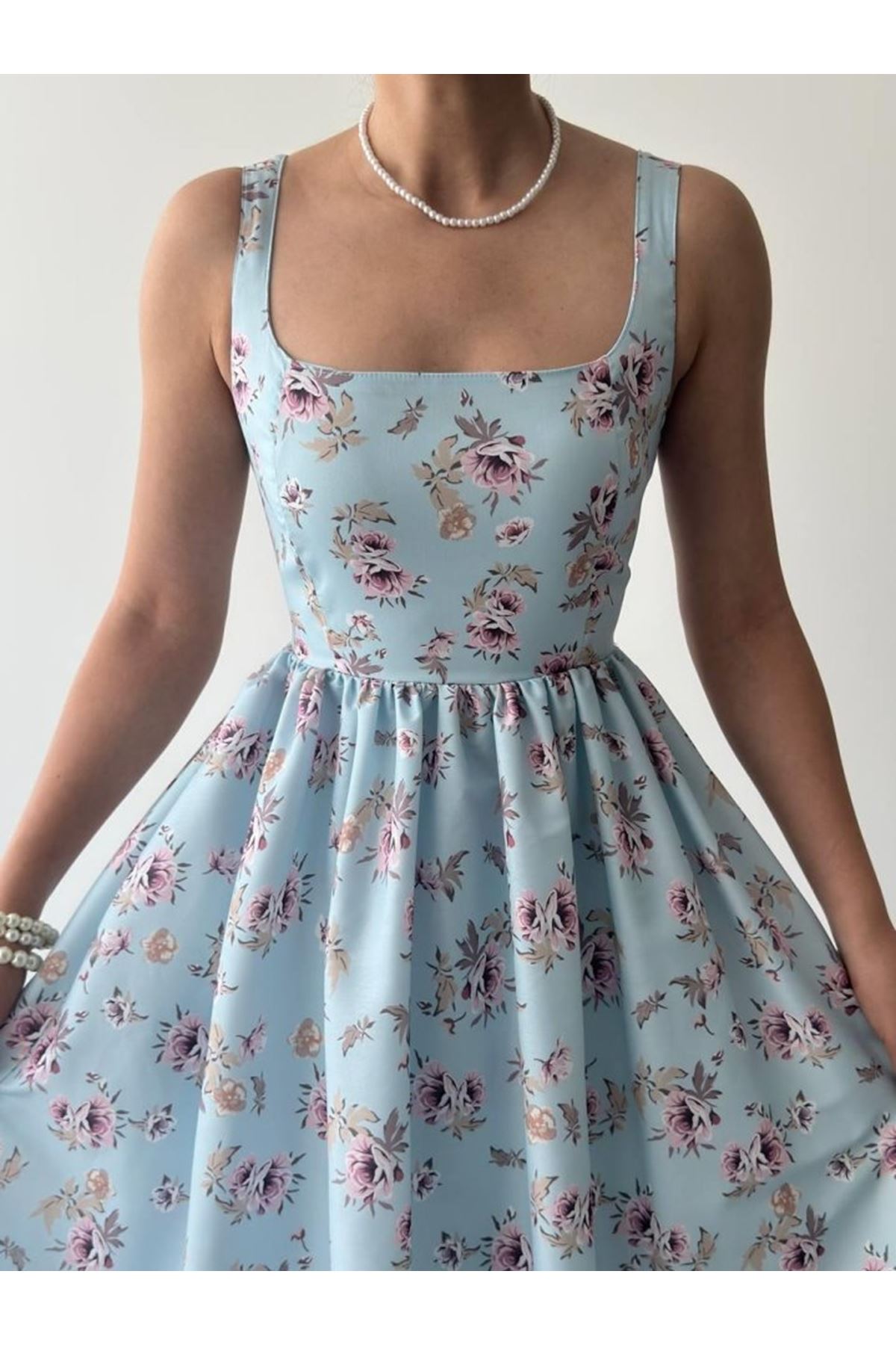 Yoa Cep Detaylı Elbise