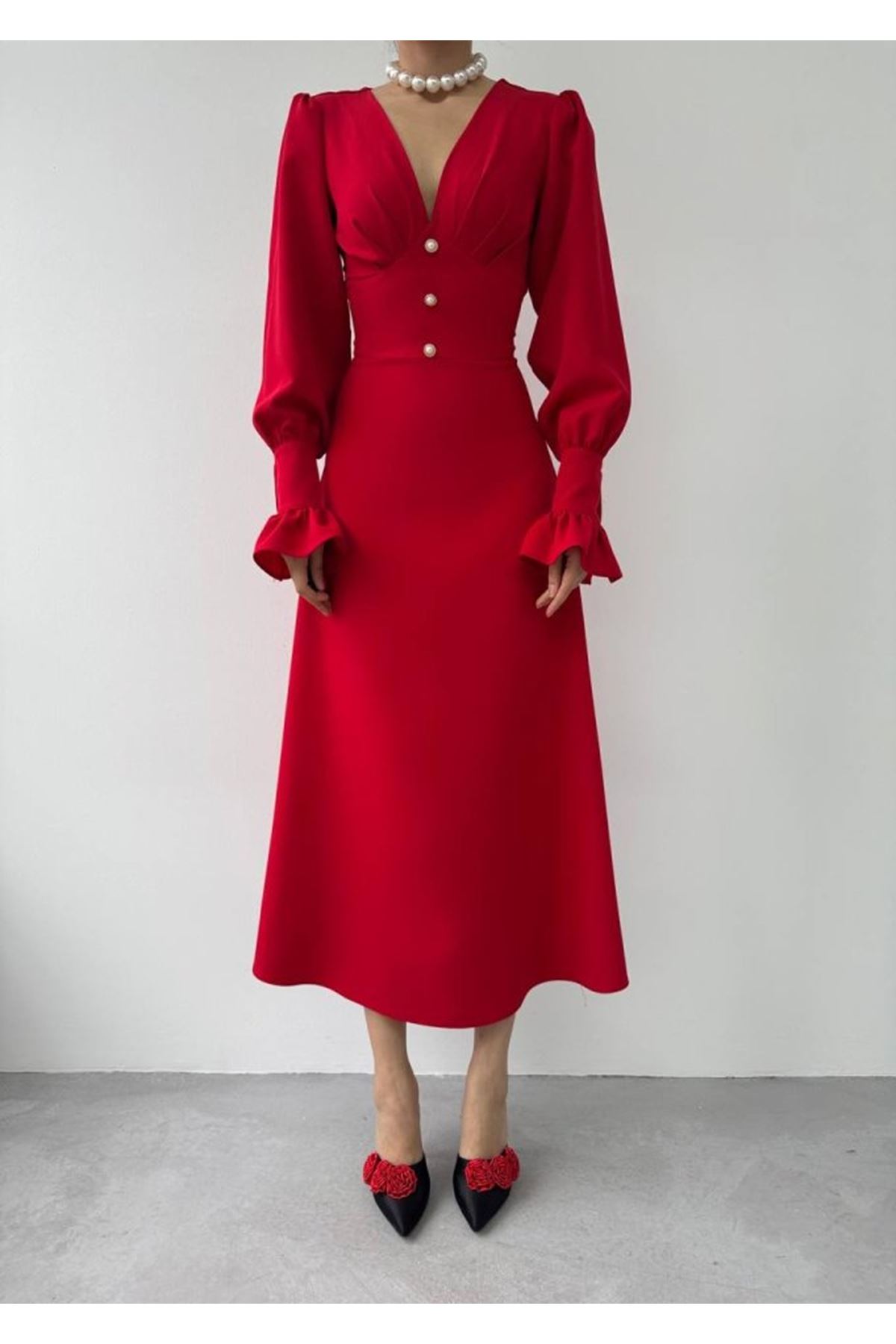 Meta Düğme Detaylı Elbise