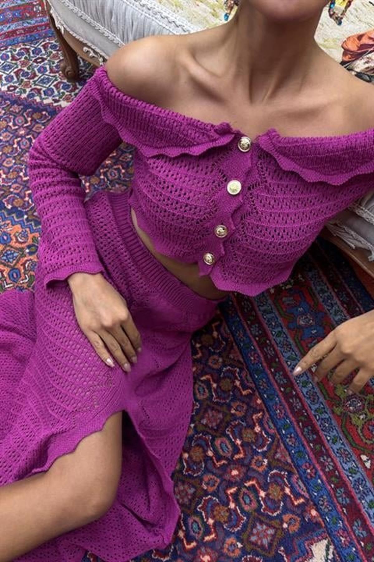 Madonna Yaka Derin Yırtmaç Etekli Şık Triko Takım 10099