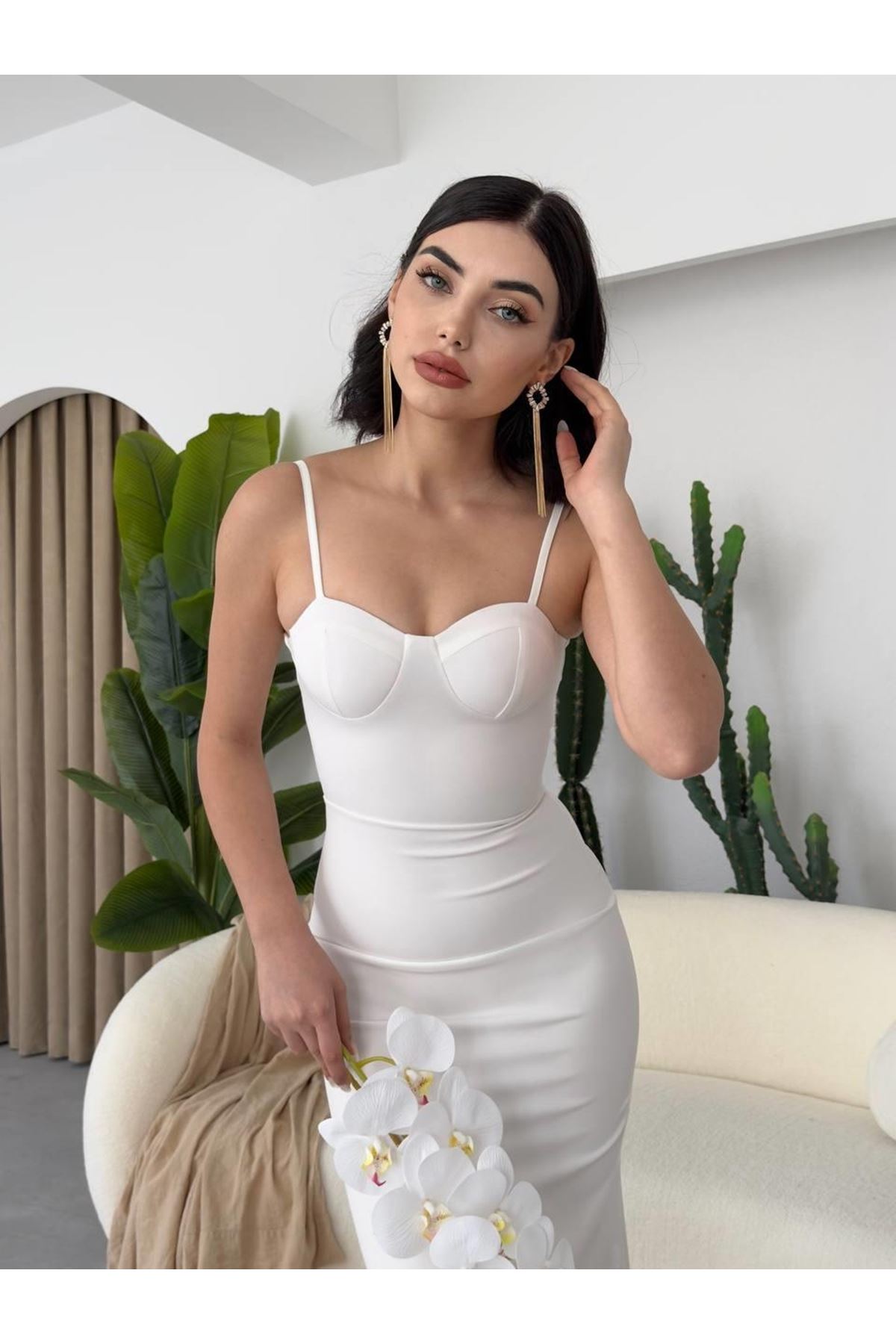 Dominic Eteği Büzgülü Midi Boy Elbise