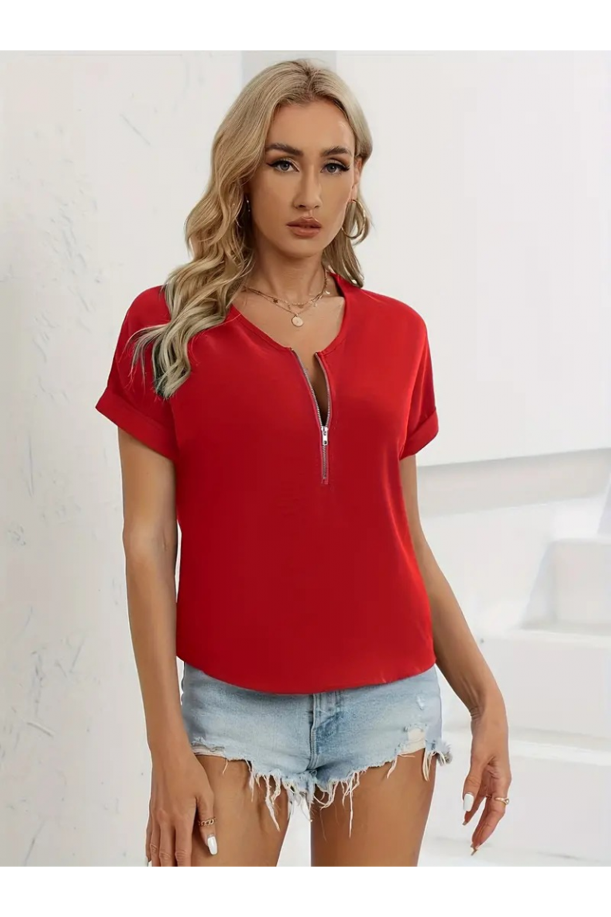 Kadın Kısa Kollu V Yaka Fermuarlı Salaş Sandy Bluz