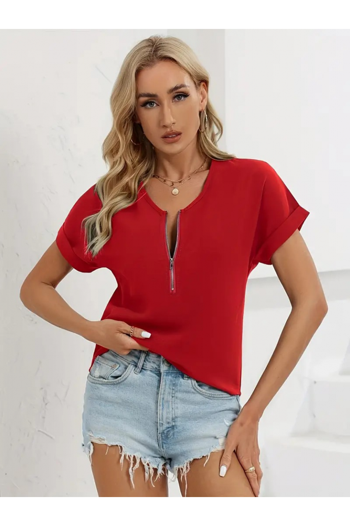 Kadın Kısa Kollu V Yaka Fermuarlı Salaş Sandy Bluz
