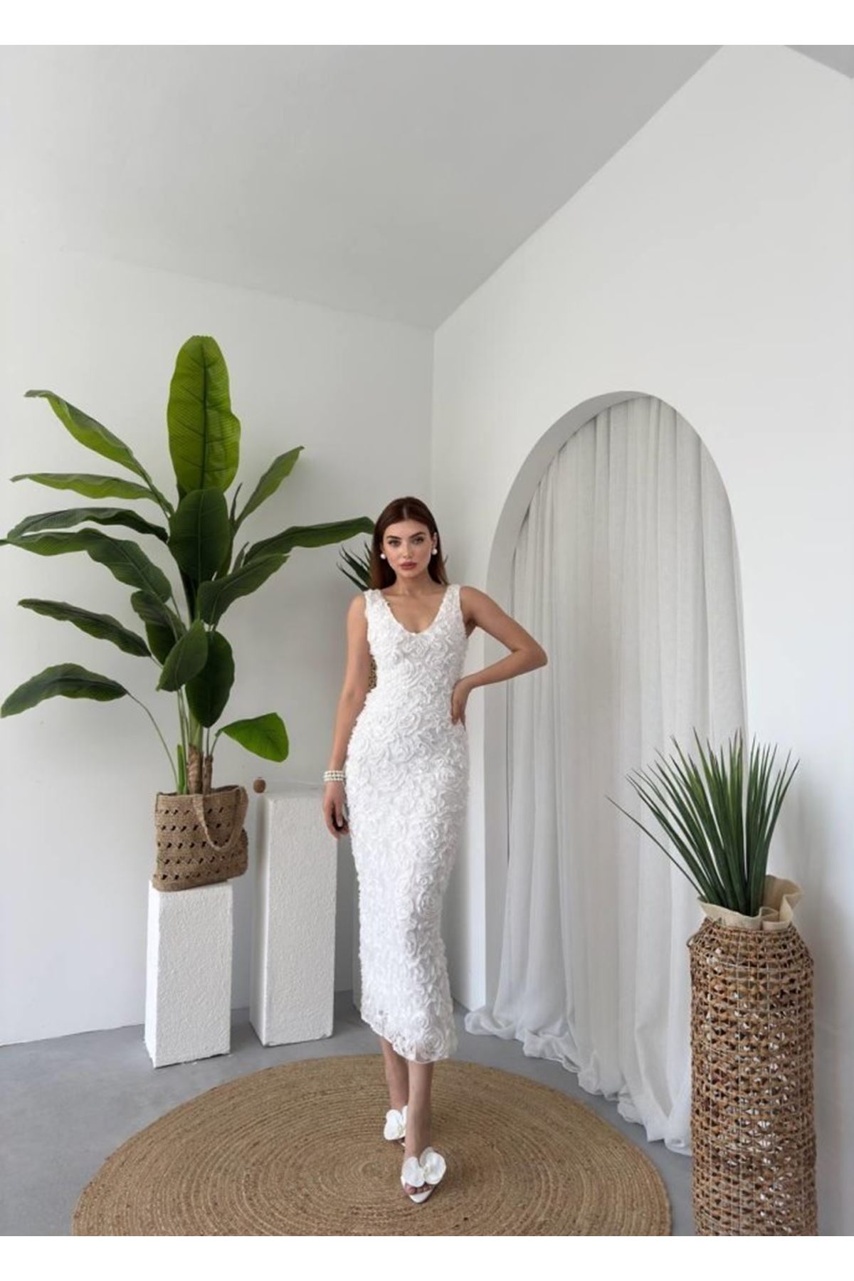 Kren Gül Detaylı Elbise