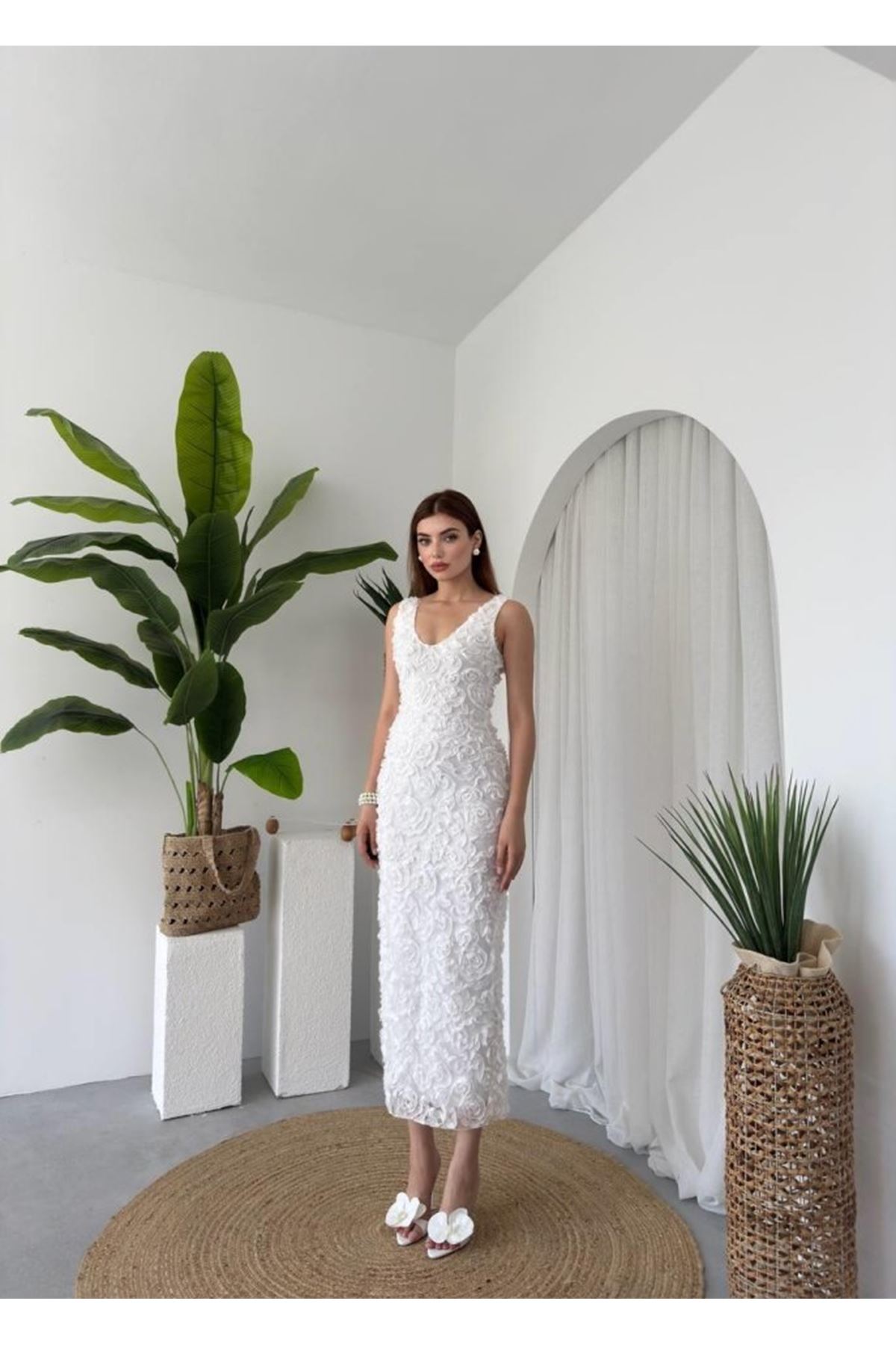 Kren Gül Detaylı Elbise