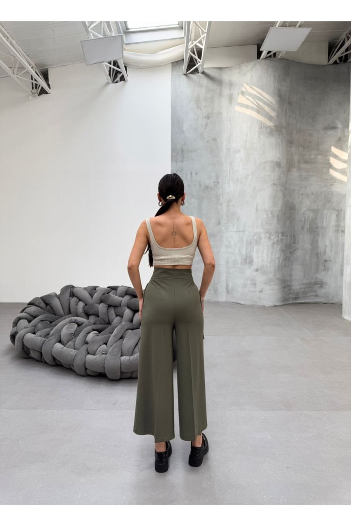 230 Gr Poly Viscose Full Lycra Metal Toka Aksesuarli Pantolon