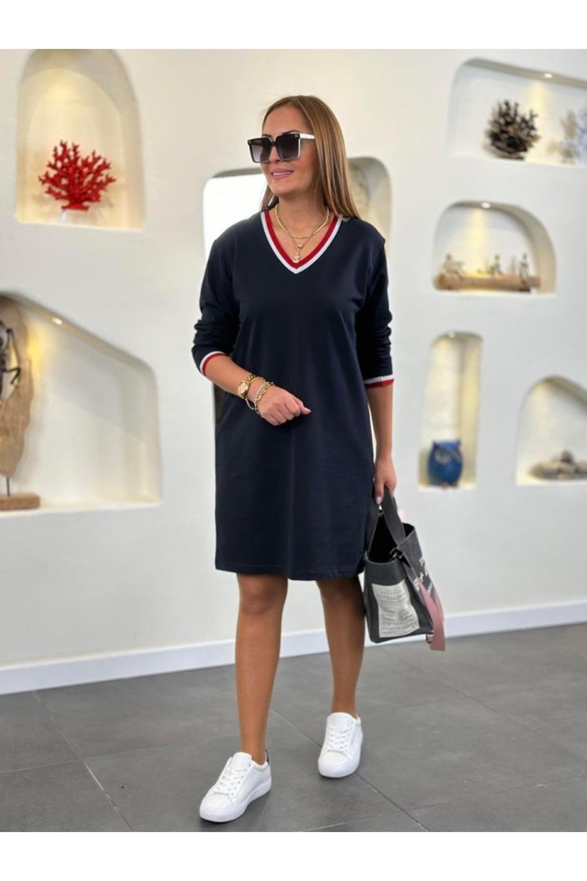 Kadın Uzun Kollu V Yaka Kol Ağzı Ve Yaka Ribana Detaylı Iki Iplik Mini Boy Elbise