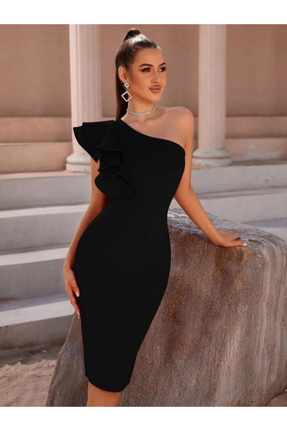 Kadın Tek Omuzu Açık Diğer Omuz Volan Detay Midi Ithal Krep Elbise