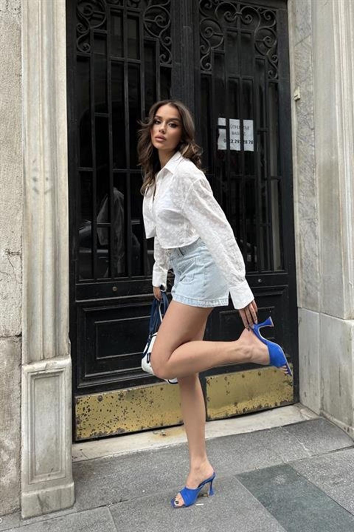 Kristen Sırt Dekolte Crop Gömlek 3253-08