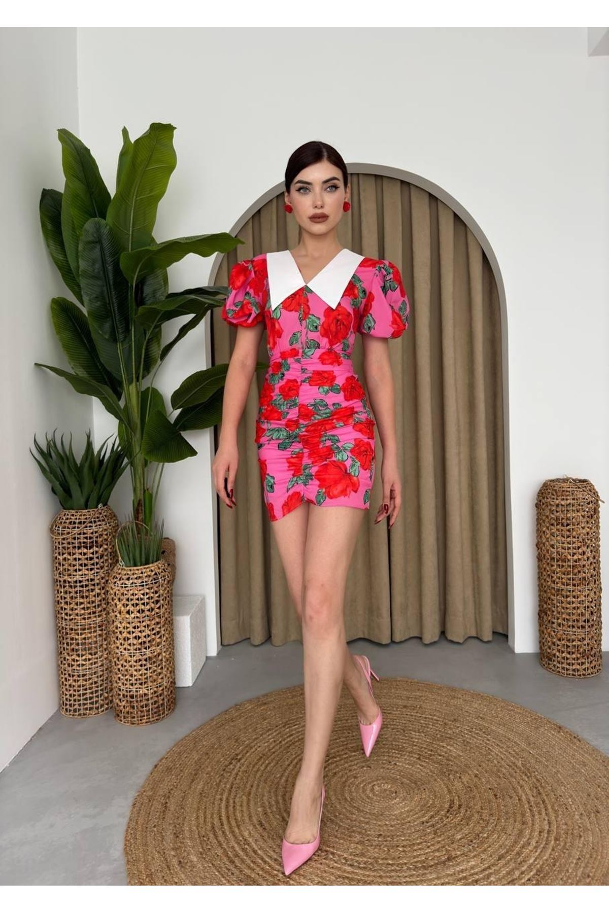 Perast Çiçek Detaylı Elbise