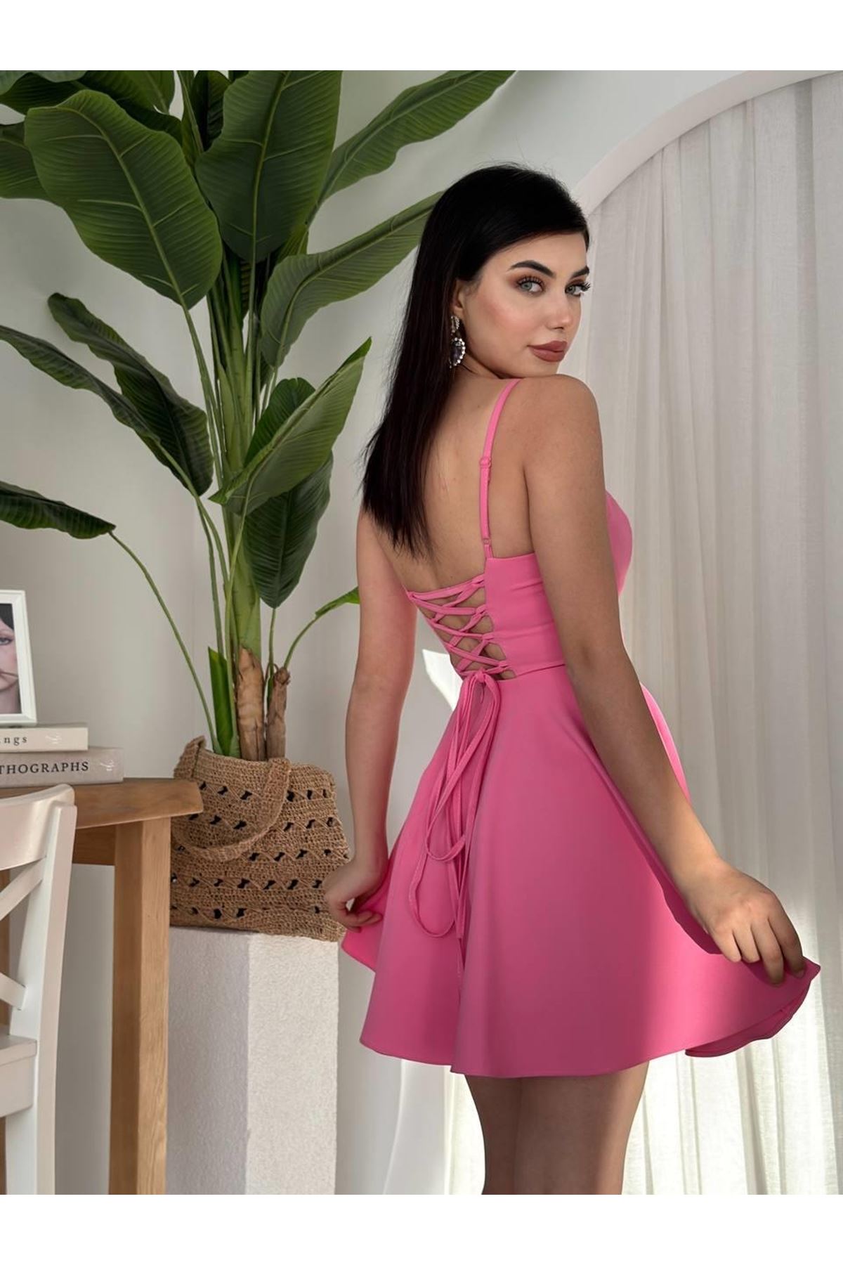 Pole İp Askılı Elbise