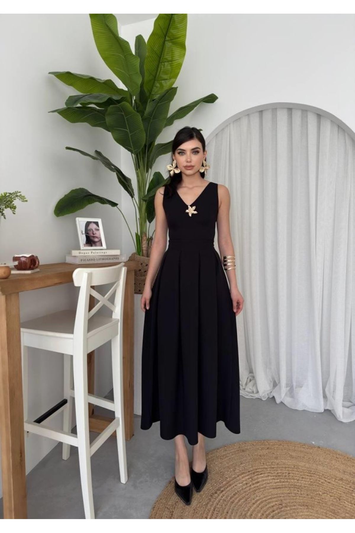 Late Yıldız Detaylı Elbise