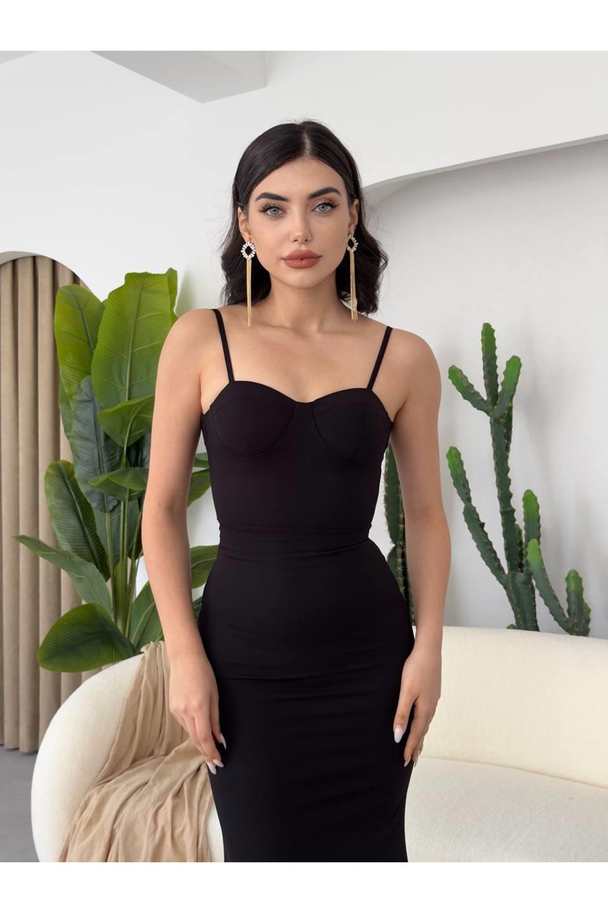 Dominic Eteği Büzgülü Midi Boy Elbise