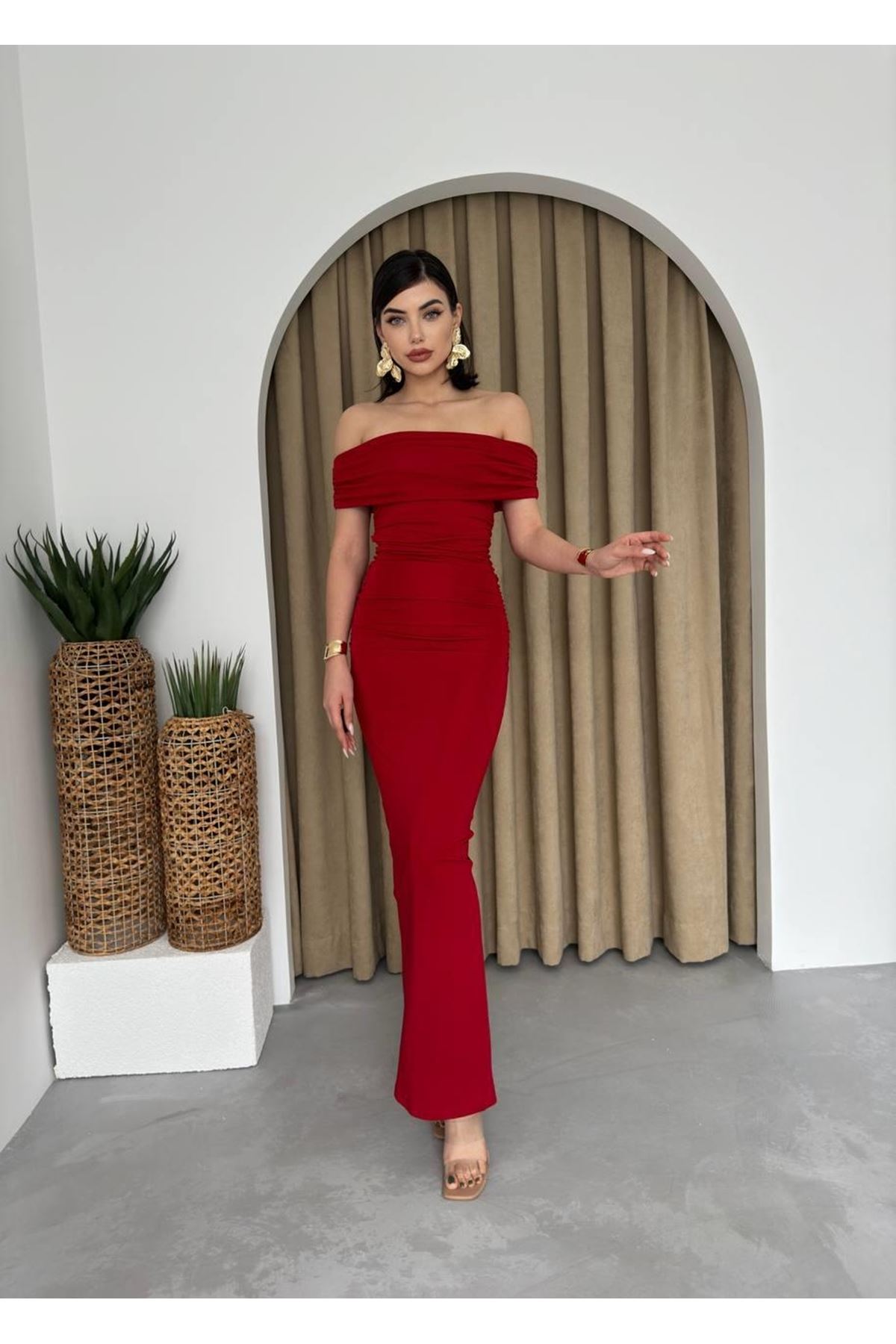 Milan Madonna Yaka Kalem Elbise