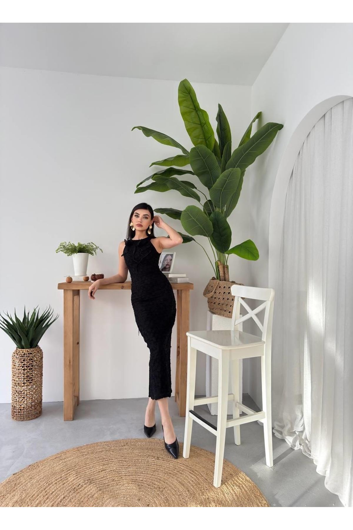 Lers Çiçek Detaylı Elbise