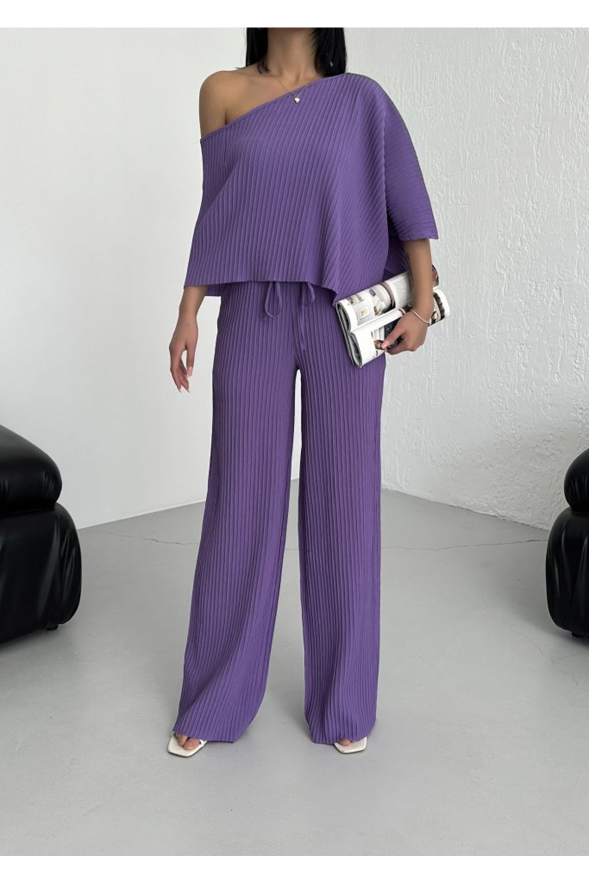 KAYIK YAKA PAMELA TAKIM