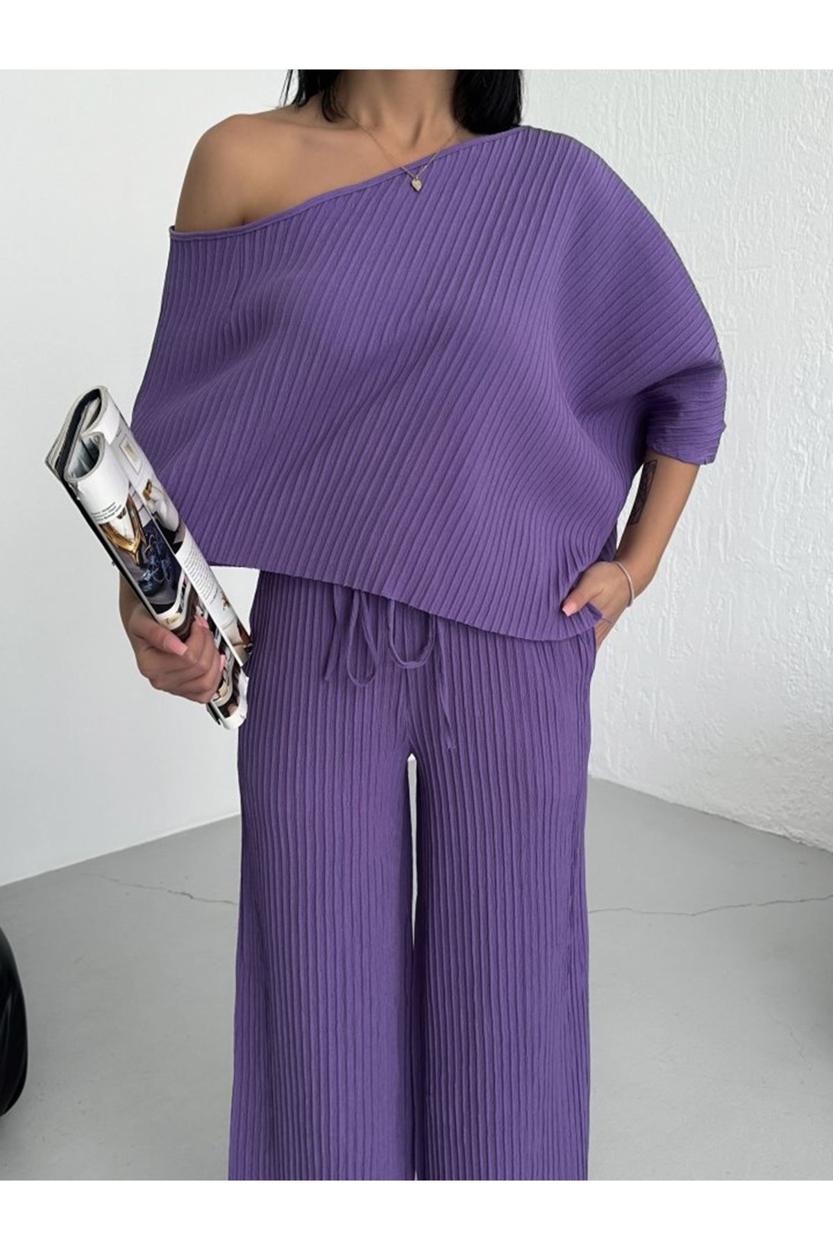 KAYIK YAKA PAMELA TAKIM