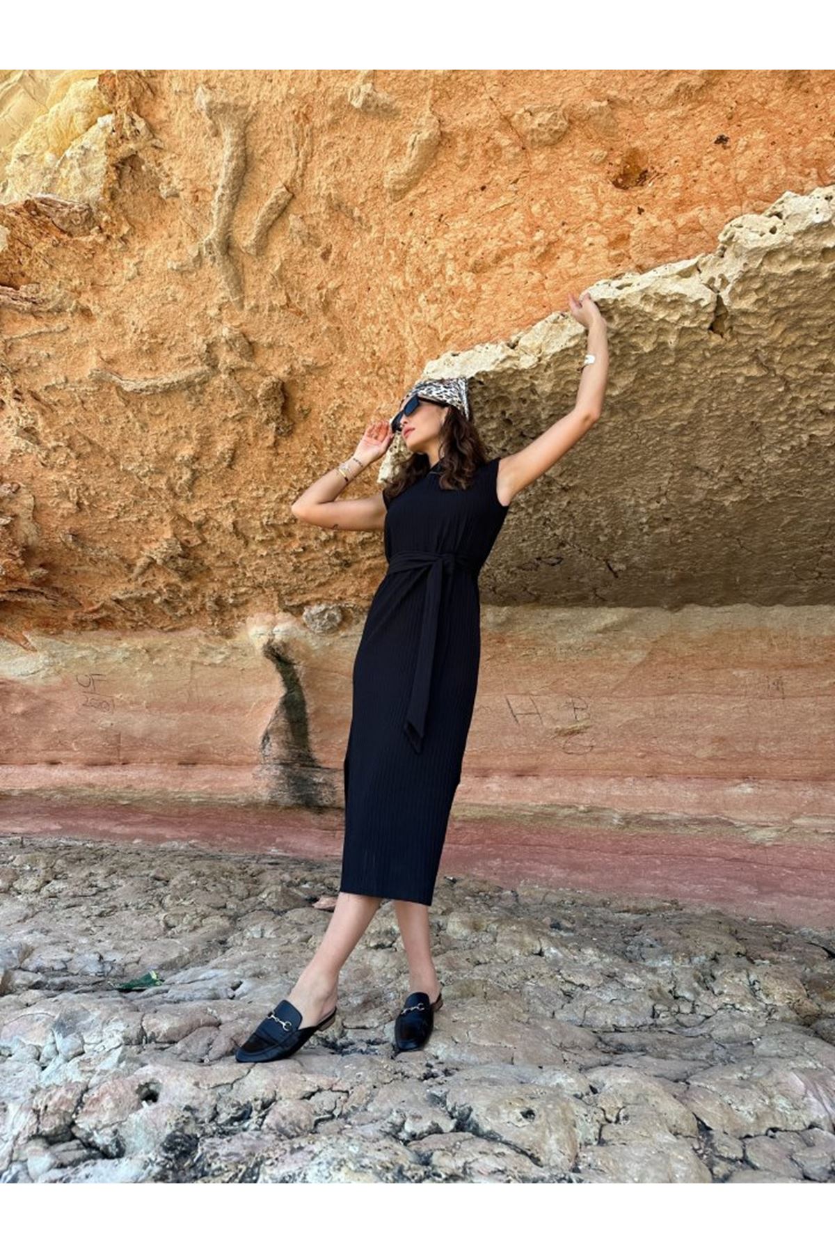 Pamela Kuşakli Vatkali Elbi̇se