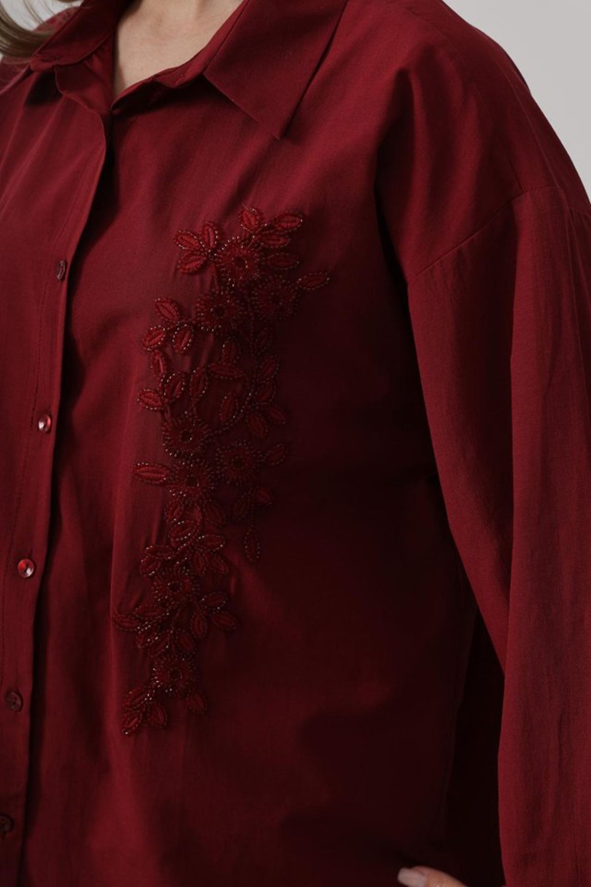 Boncuk Nakış Detaylı Uzun Gömlek - Bordo