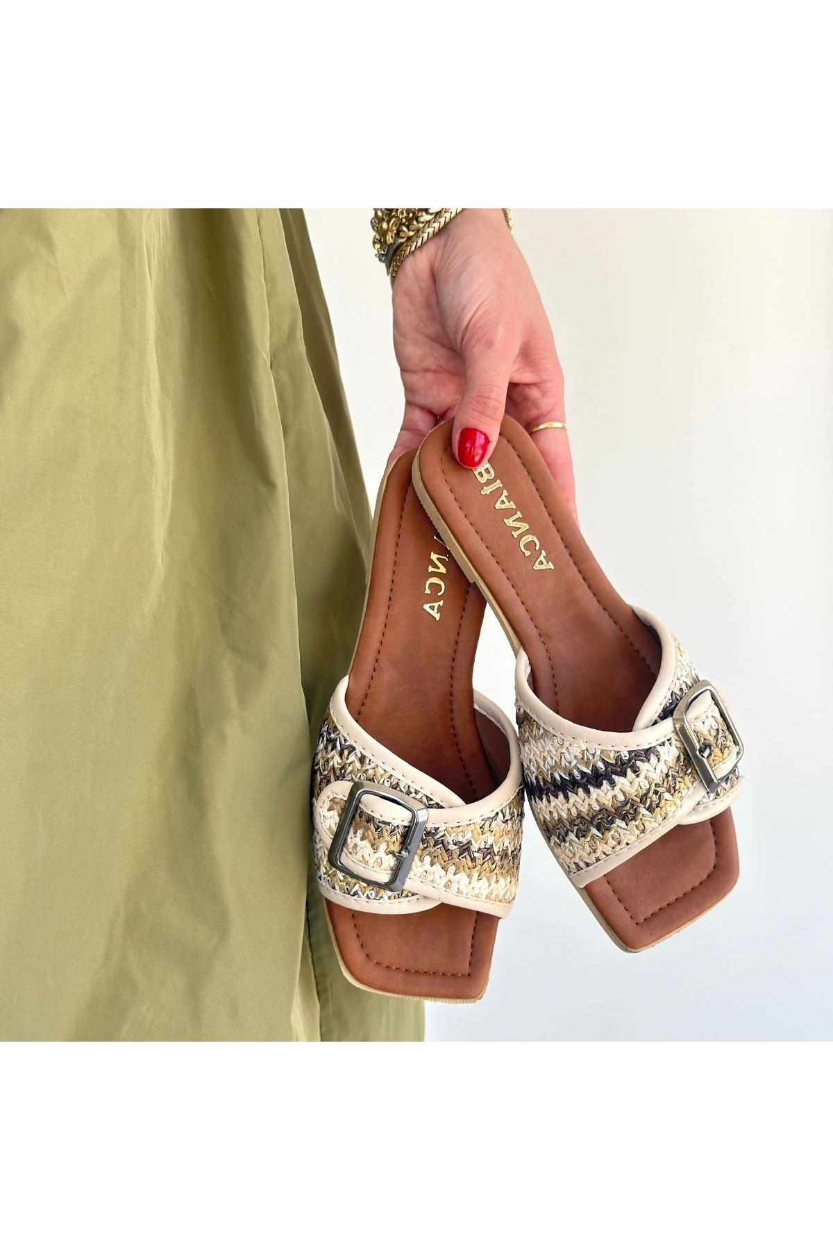 Revin Bej Cilt Terlik