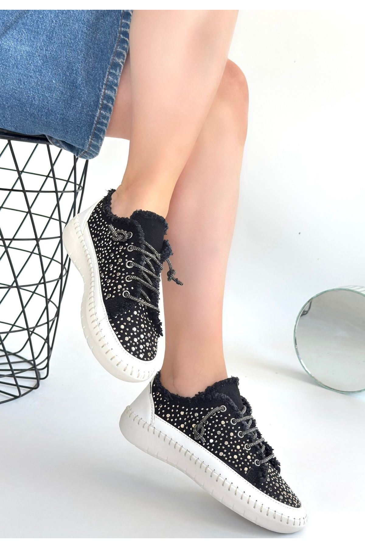 Guji Siyah Kot Bağcıklı Spor Ayakkabı