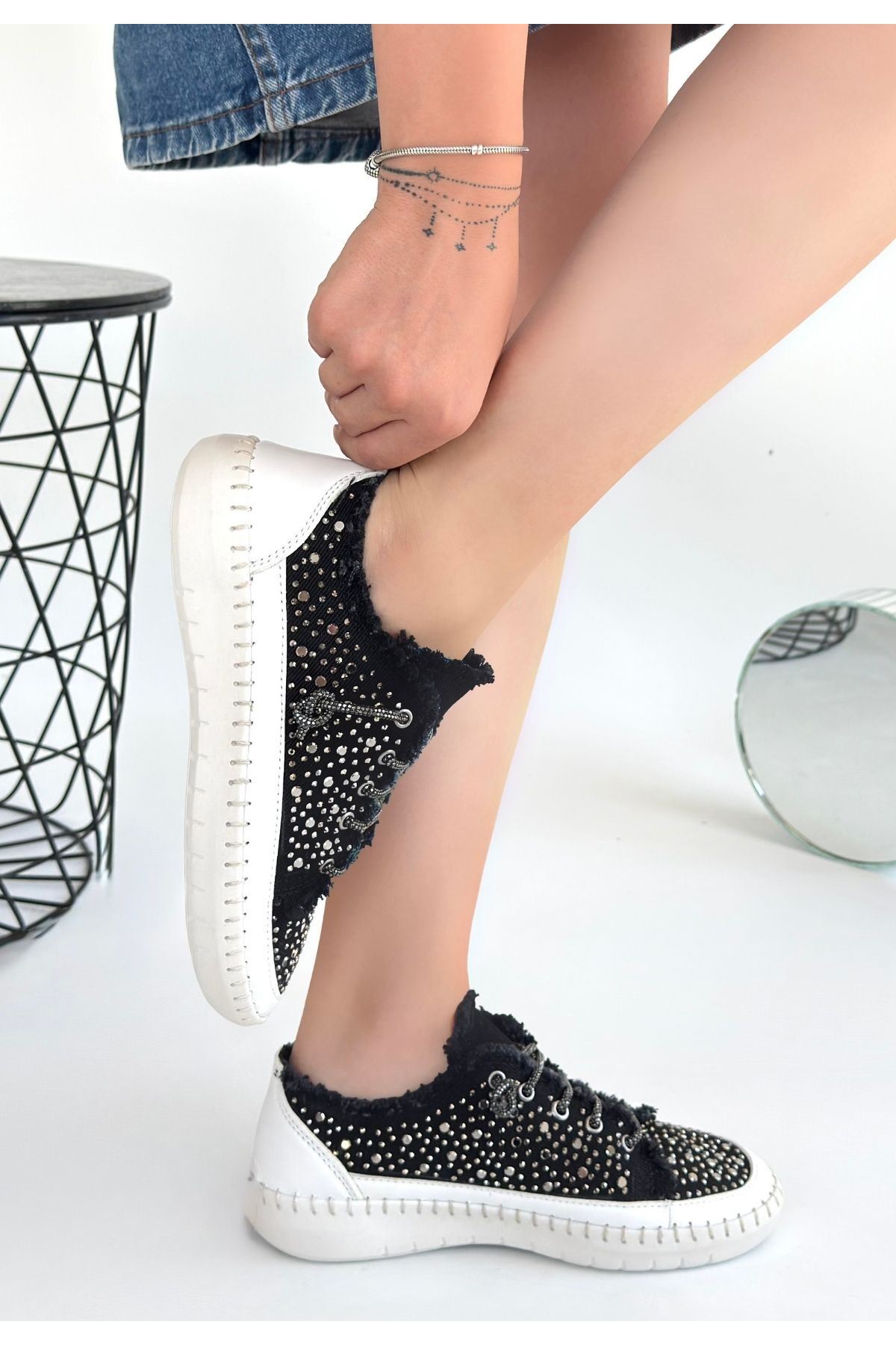 Guji Siyah Kot Bağcıklı Spor Ayakkabı