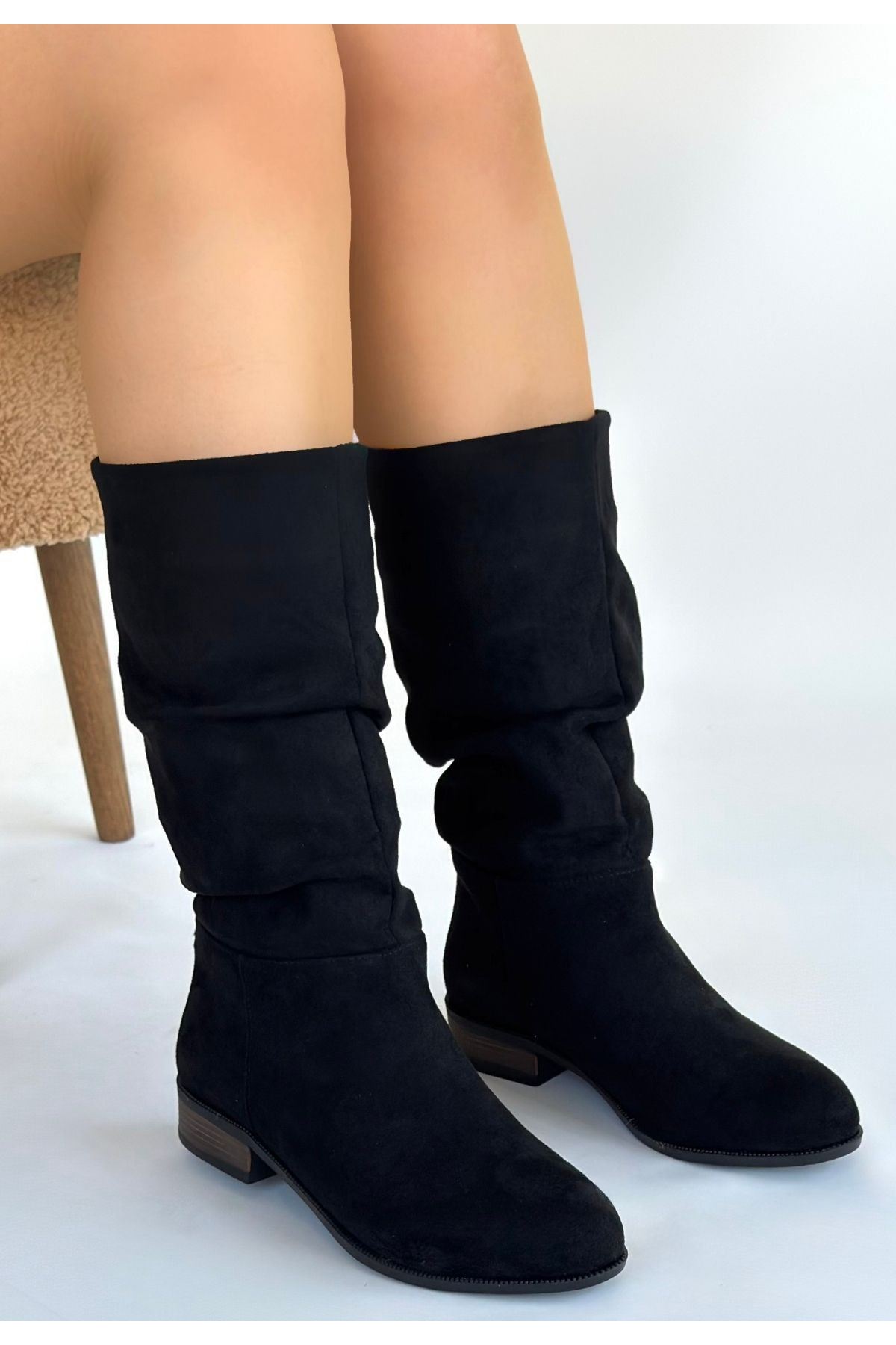 Plod Siyah Süet Çizme