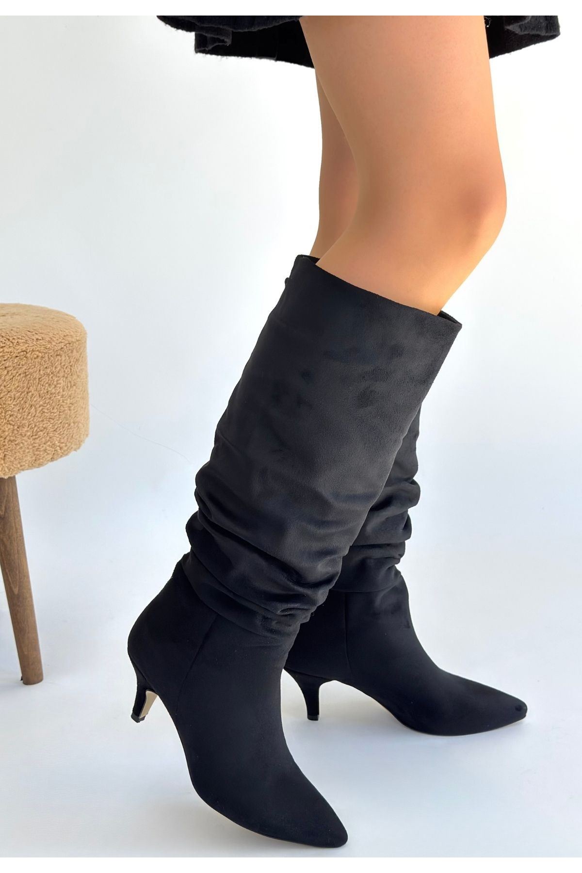 Zelya Siyah Süet Topuklu Çizme
