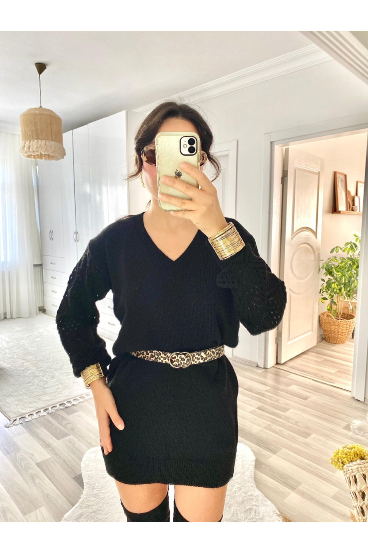 Kadın Uzun Kollu V Yakalı Mini Triko Elbise