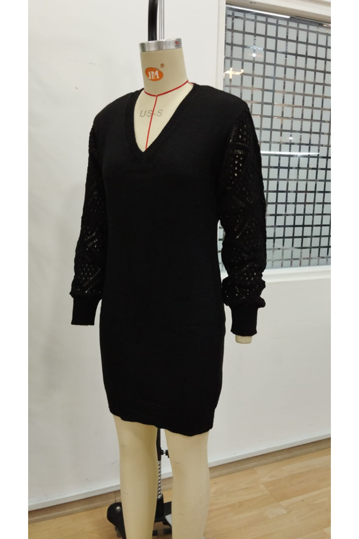 Kadın Uzun Kollu V Yakalı Mini Triko Elbise