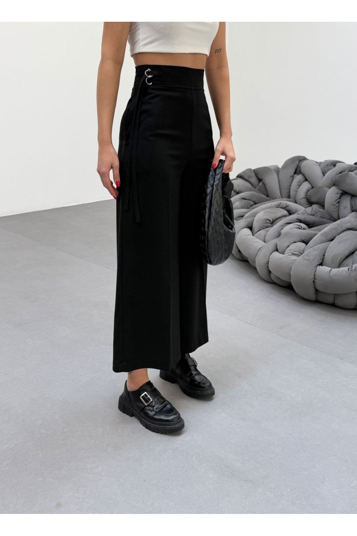 230 Gr Poly Viscose Full Lycra Metal Toka Aksesuarli Pantolon