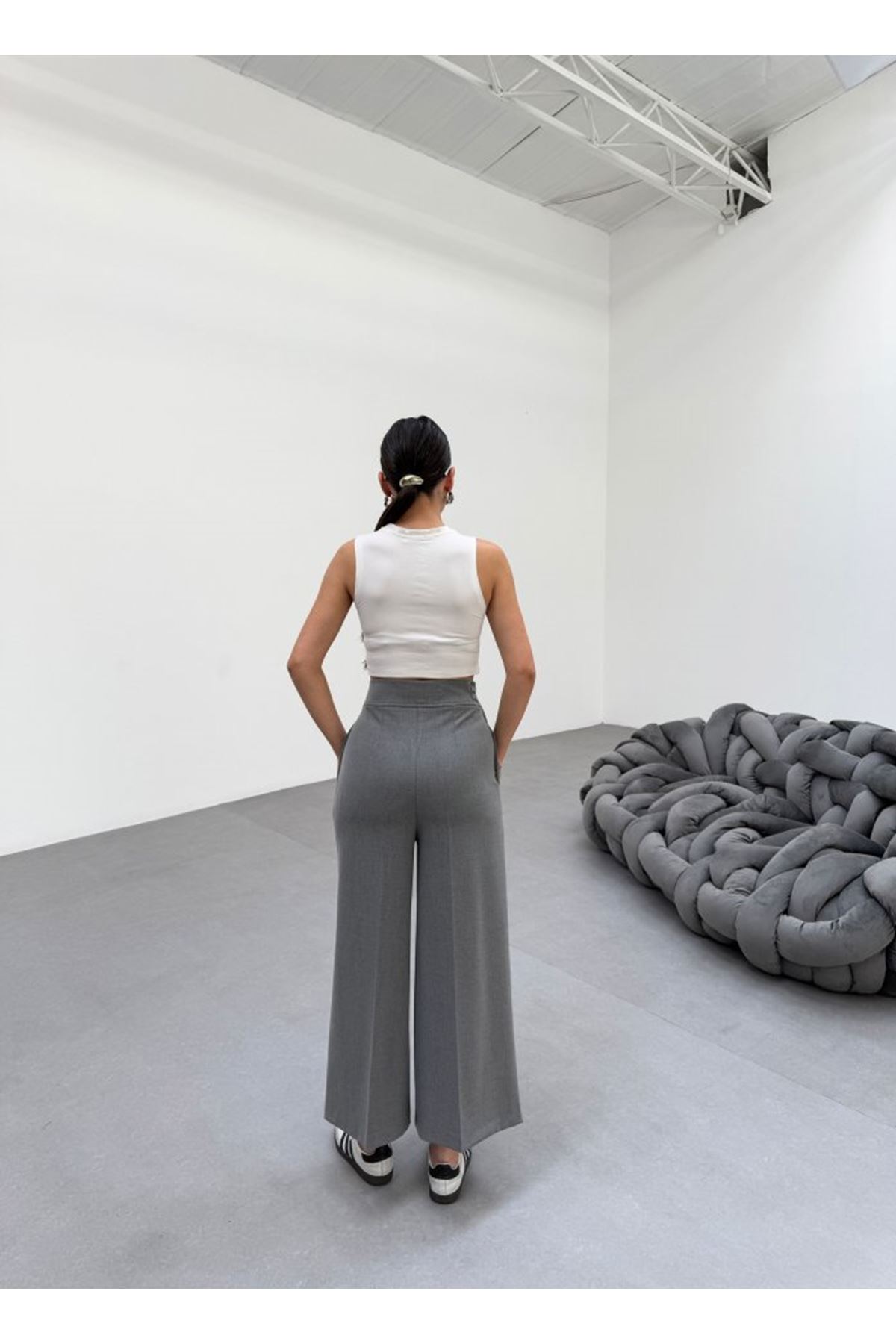 230 Gr Poly Viscose Full Lycra Metal Toka Aksesuarli Pantolon