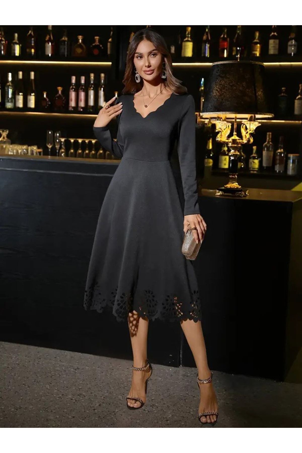 Kadın Uzun Kollu V Yakalı Lazer Kesim Detaylı Midi Ithal Krep Elbise