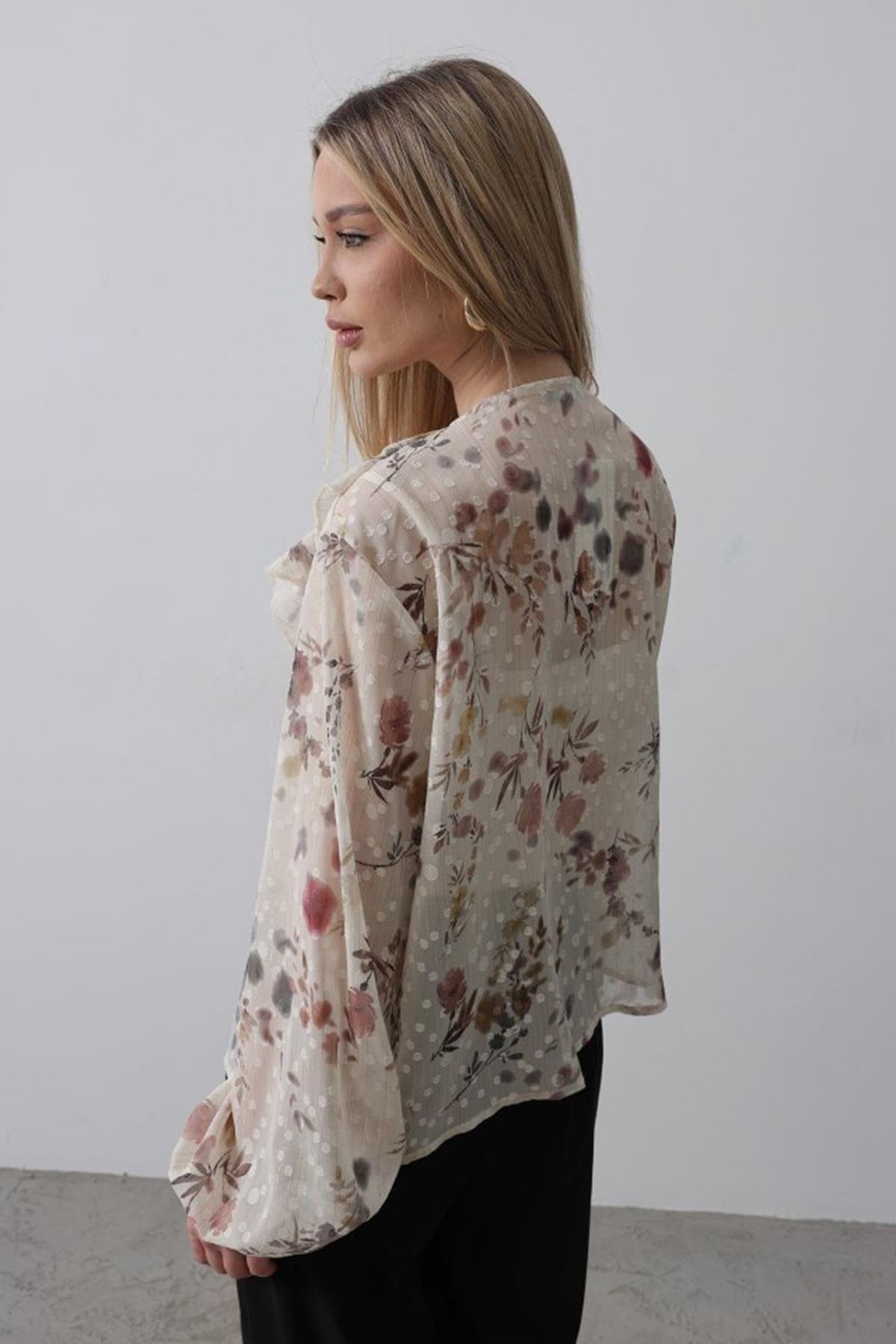 Volanlı Çiçek Desen Şifon Gömlek - Krem