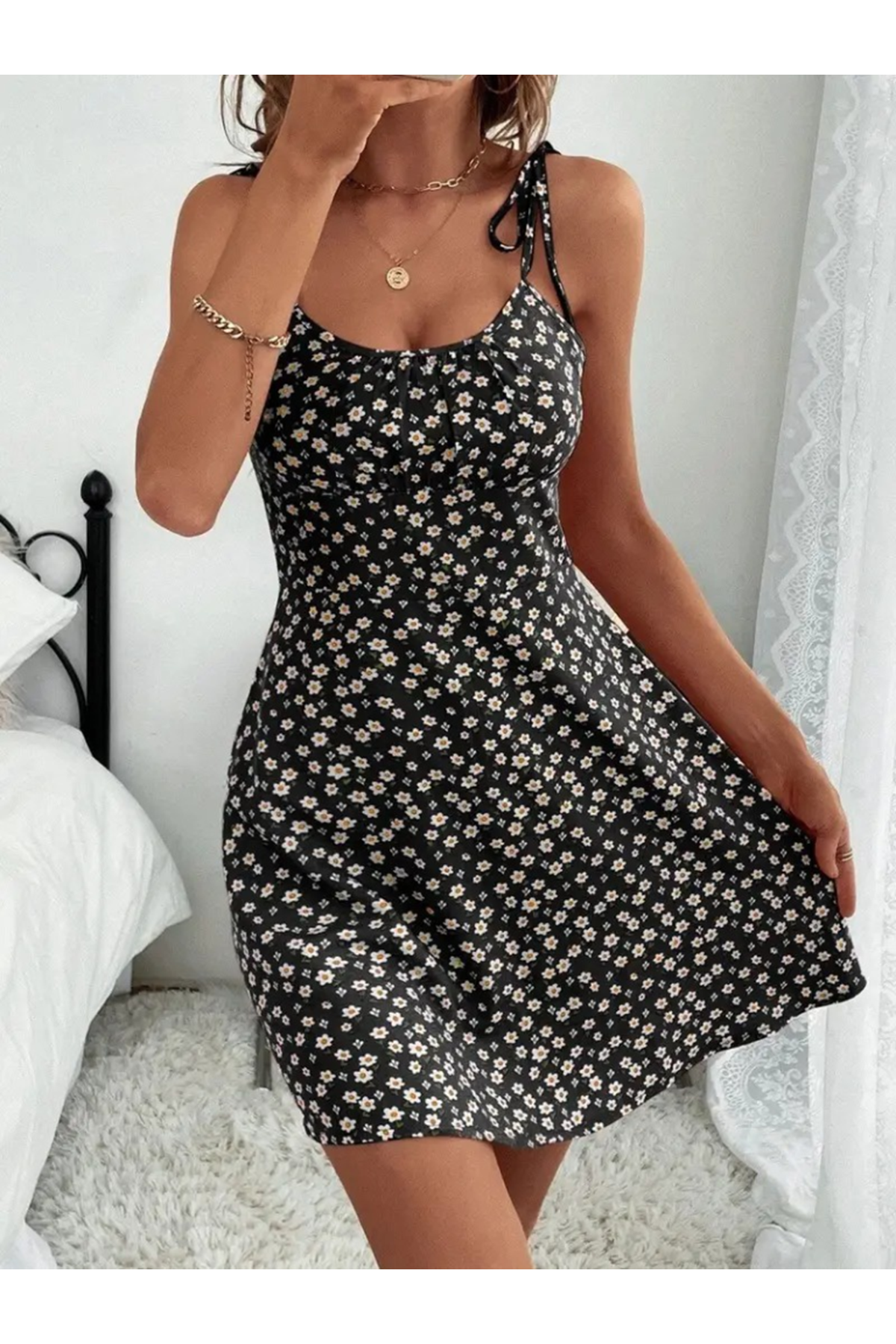 Kadın Ip Askılı Omuzlardan Bağcıklı çiçek Desenli Süprem Elbise