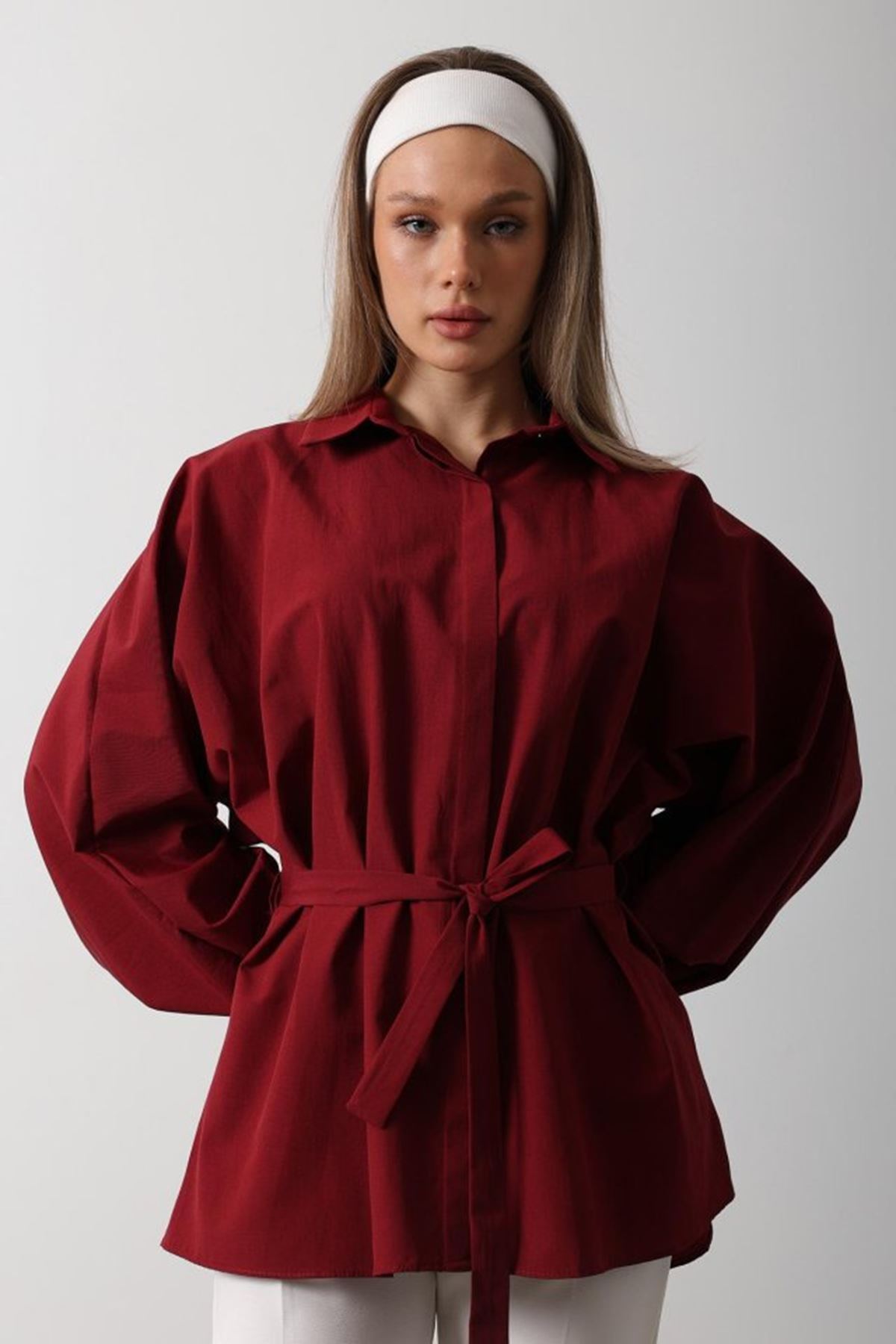 Bel Detaylı Gömlek - Bordo
