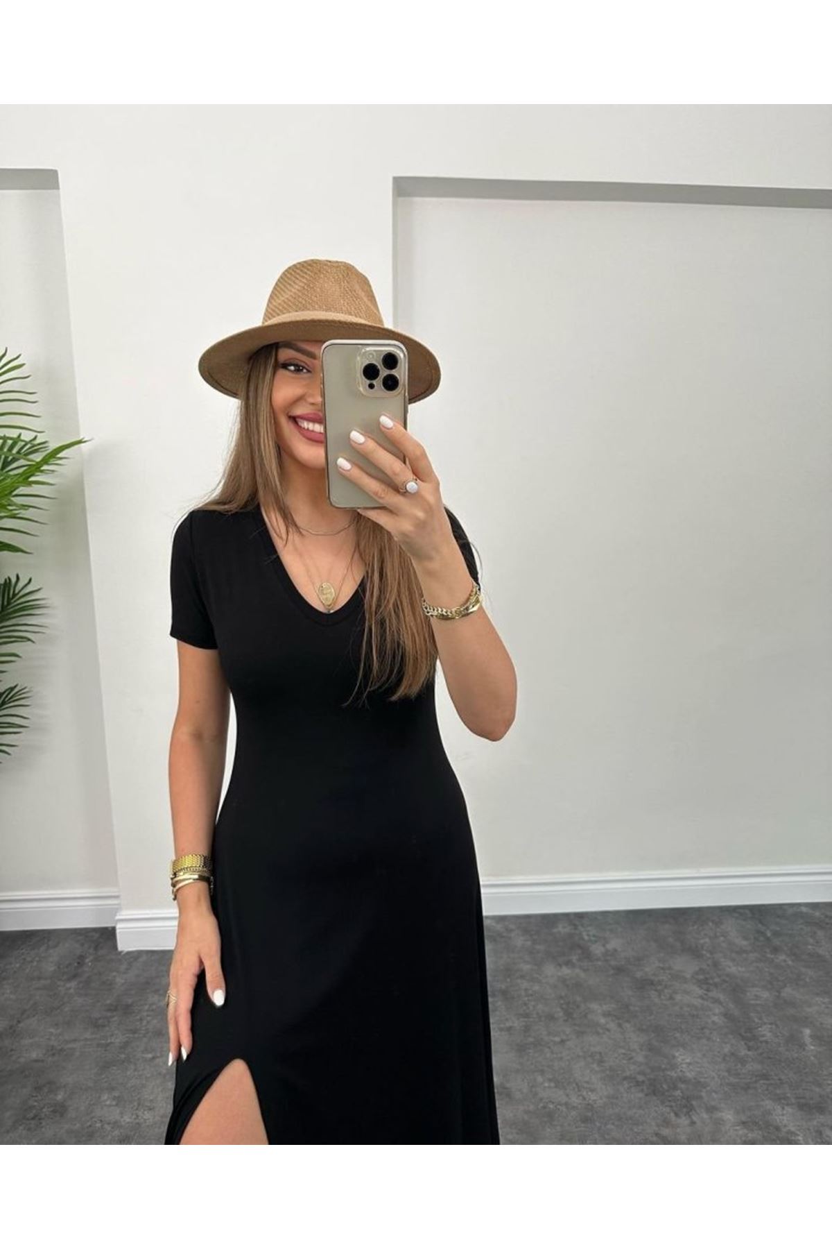 Kadın Kısa Kollu V Yaka Maxi Boy Elbise 124 Cm