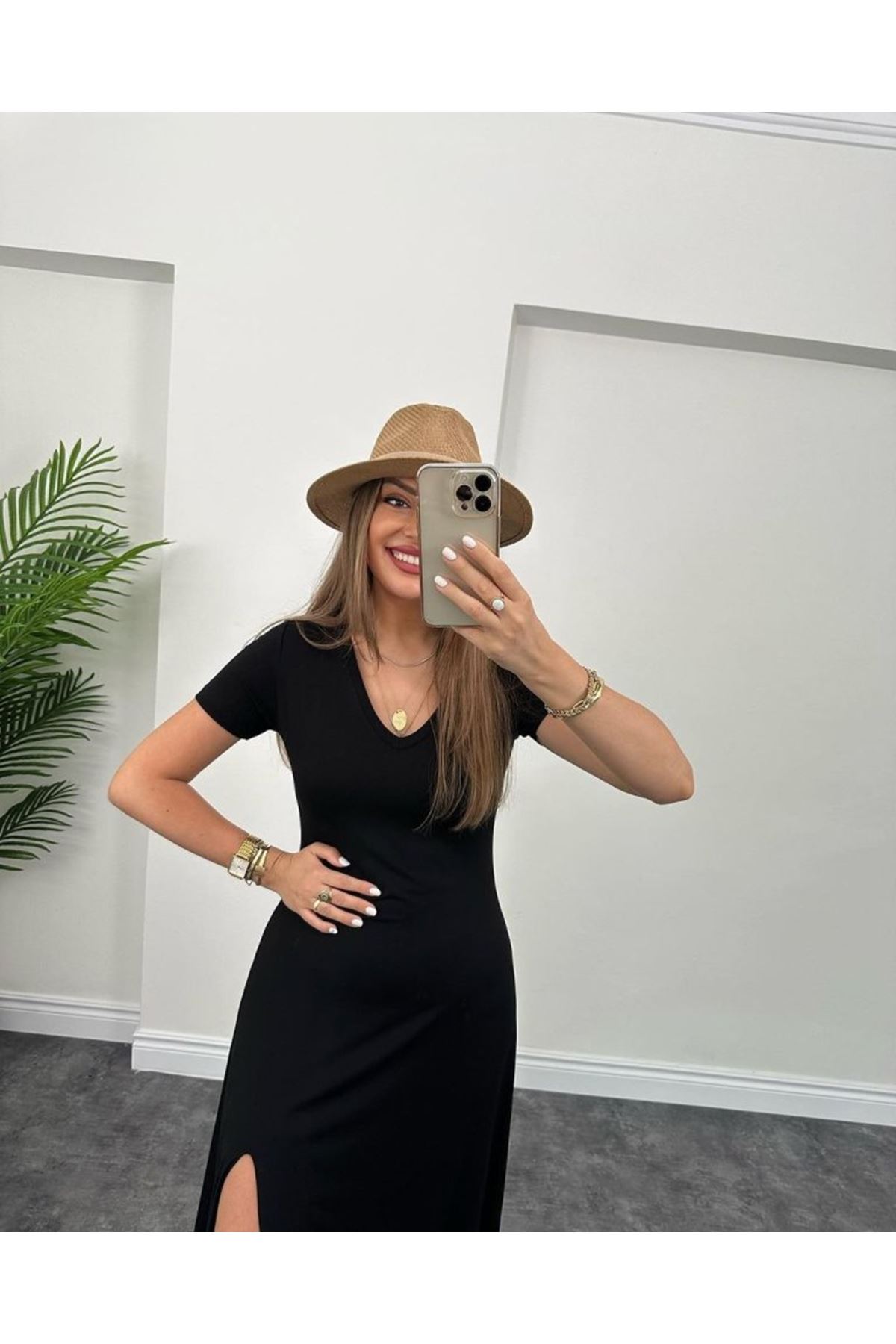 Kadın Kısa Kollu V Yaka Maxi Boy Elbise 124 Cm