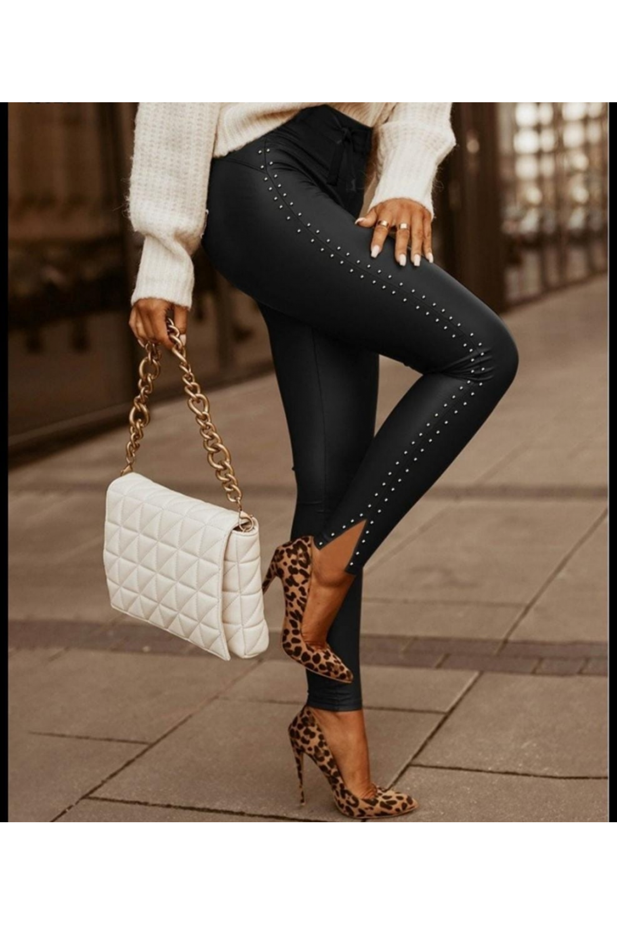 Kadın Yüksek Bel Yanlardan Incili Yırtmaçlı Uzun Deri Tayt