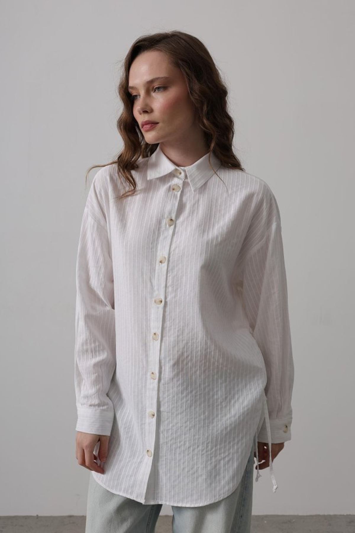 Yan Büzmeli Tunik Gömlek - Beyaz