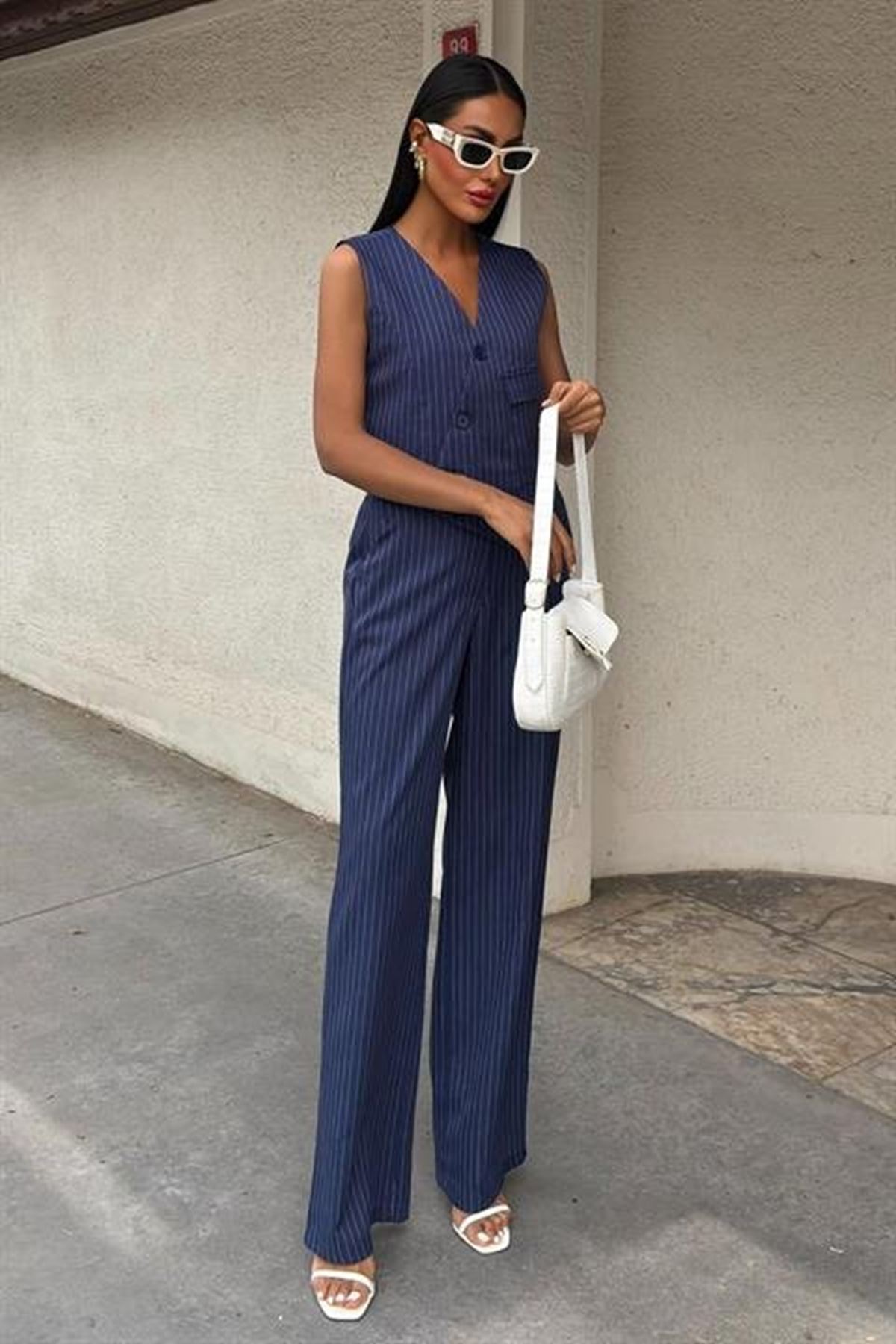 Yeleği Çapraz Detay Düğmeli Cepli Yelekli Takım 10150