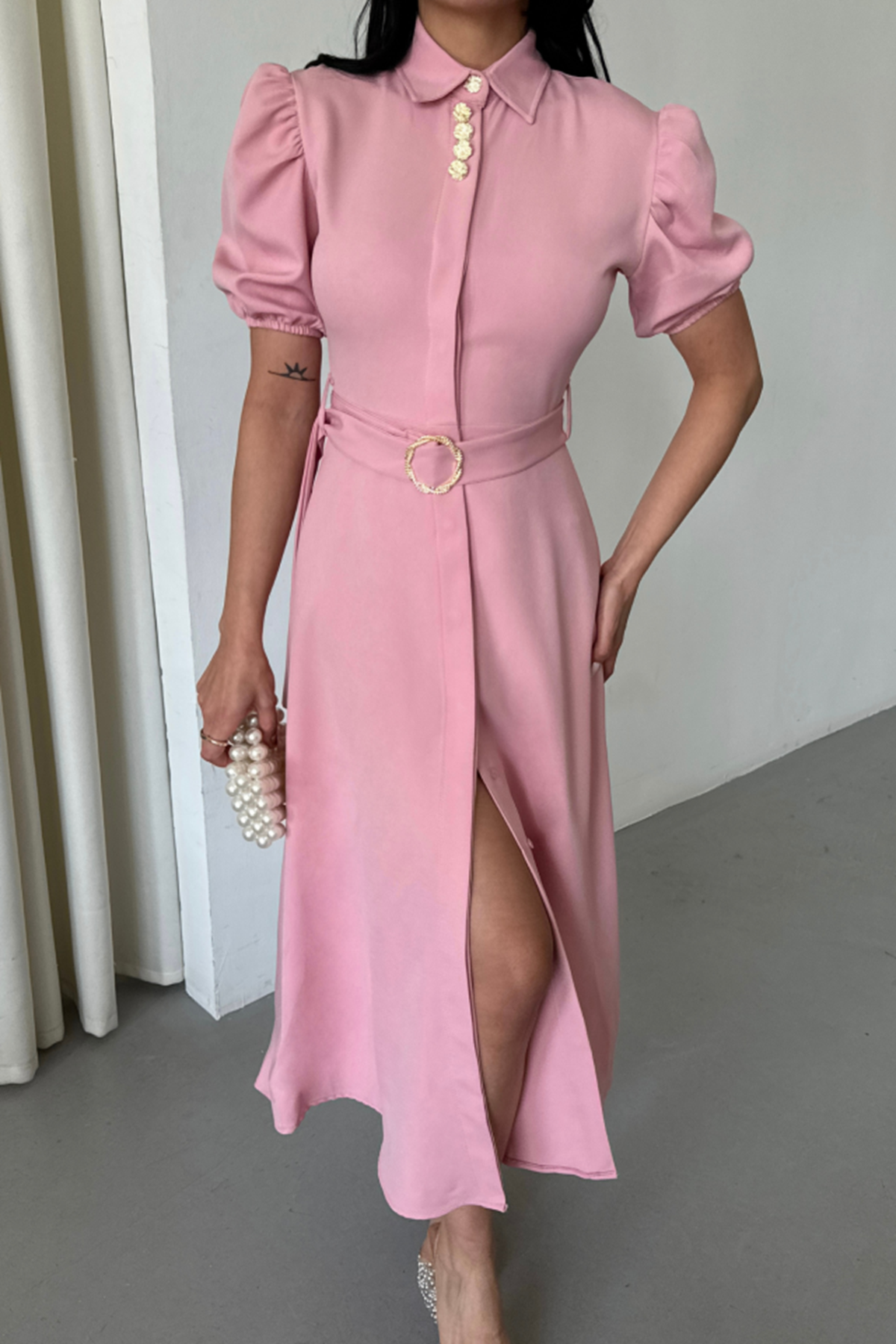 YAKA DÜĞME DETAYLI ELBİSE- Pembe