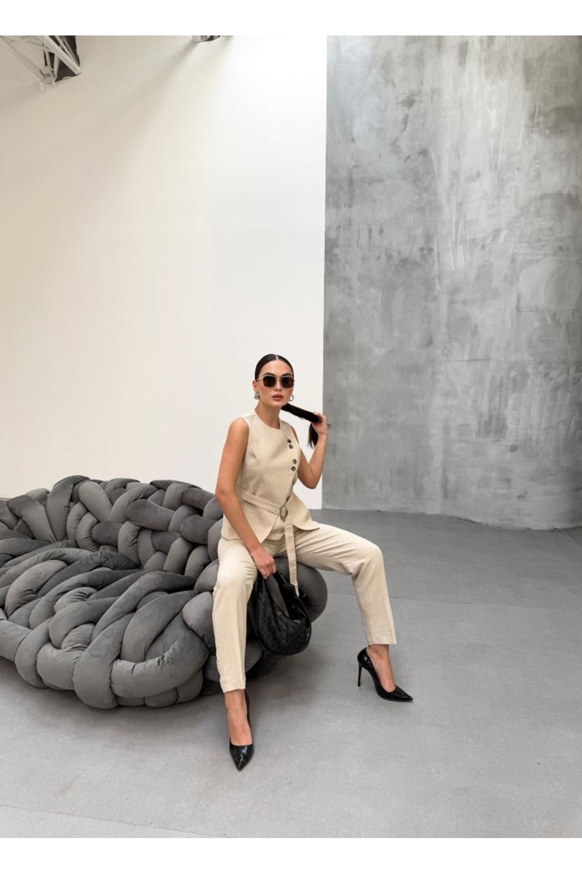 Ti̇na Asi̇metri̇k Keten Yelek Pantolon Takim