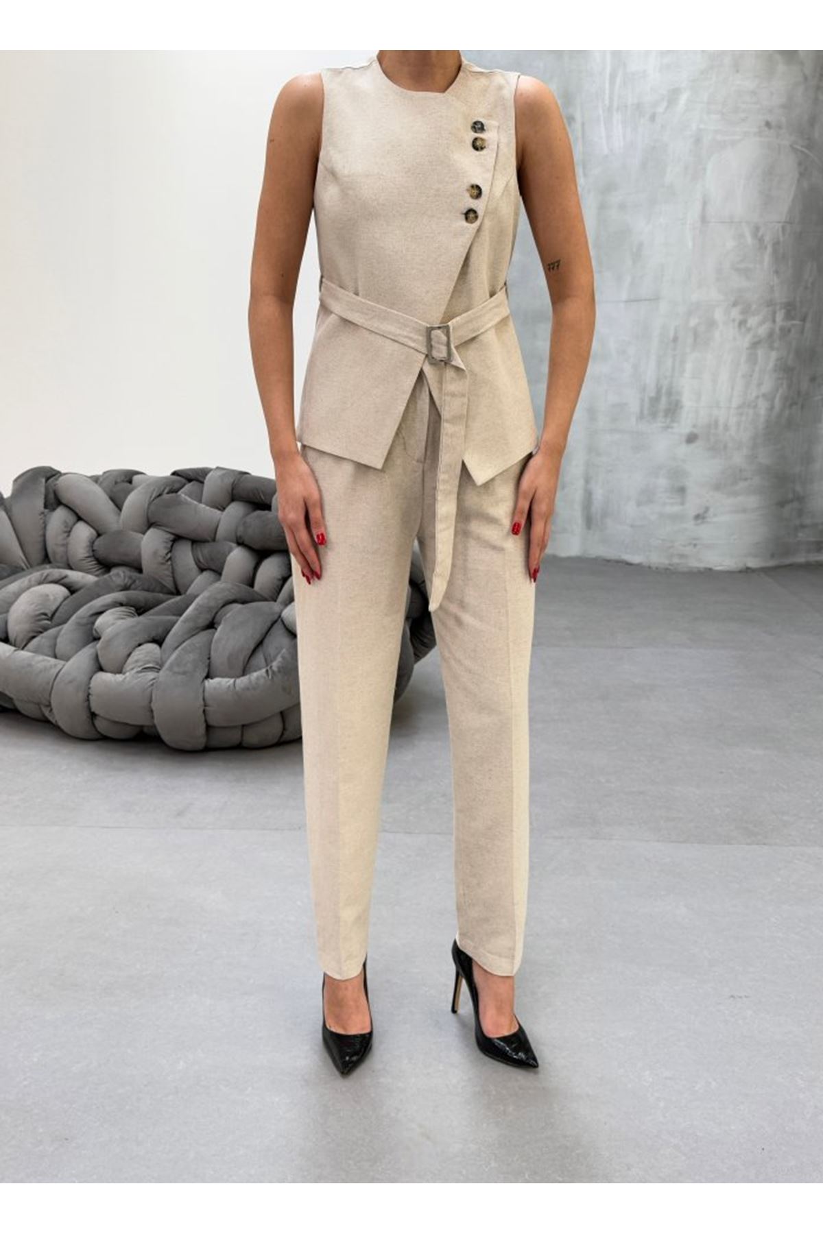 Ti̇na Asi̇metri̇k Keten Yelek Pantolon Takim