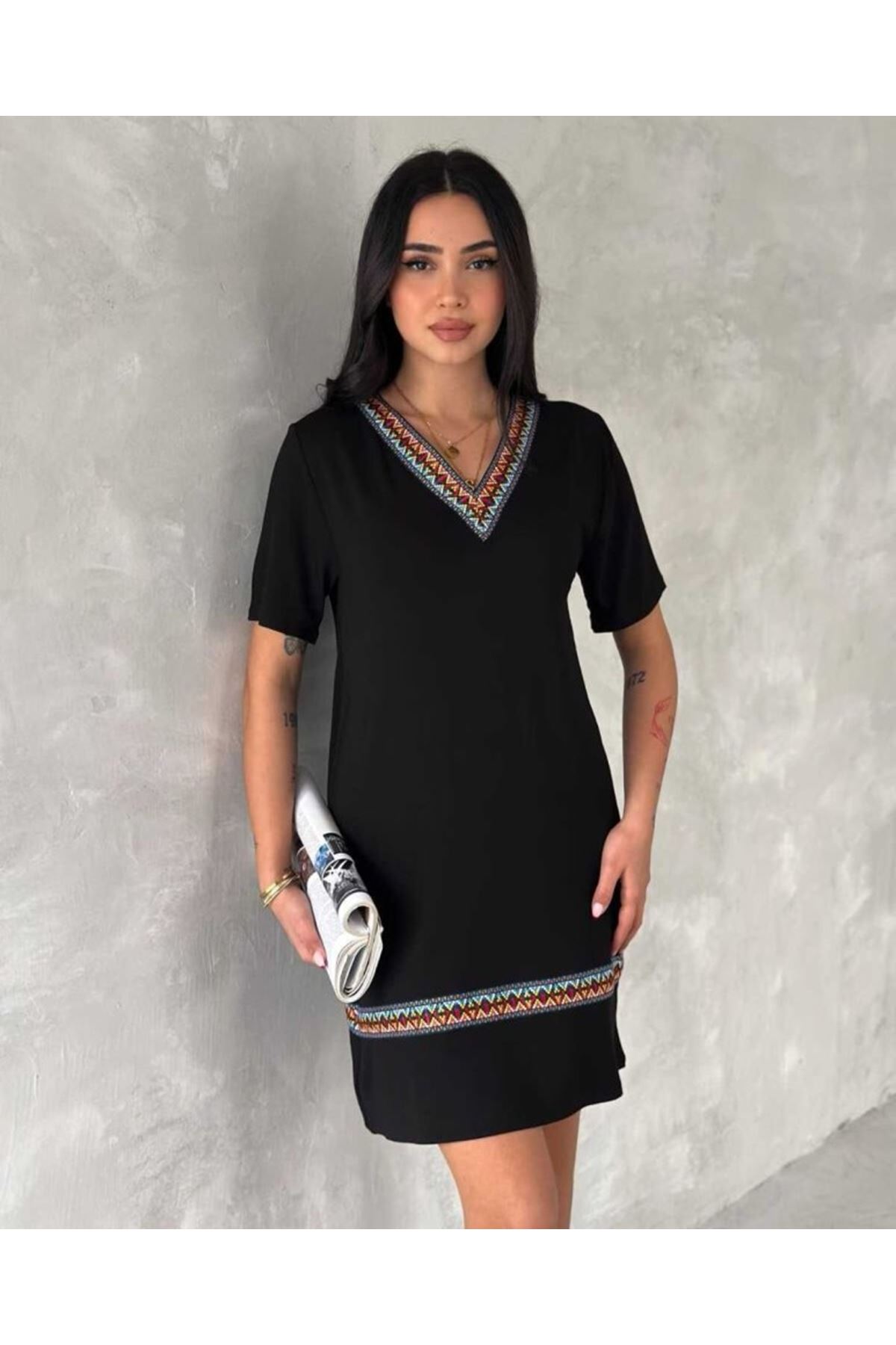 Kadın Kısa Kollu V Yakalı Etnik Desen şerit Detaylı Viskon Elbise