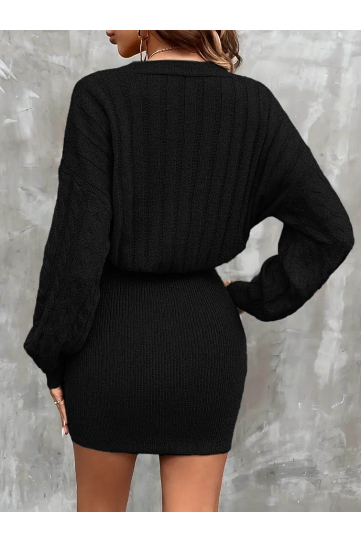 Kadın Uzun Kollu V Yakalı önden Düğmeli Kısa Triko Elbise