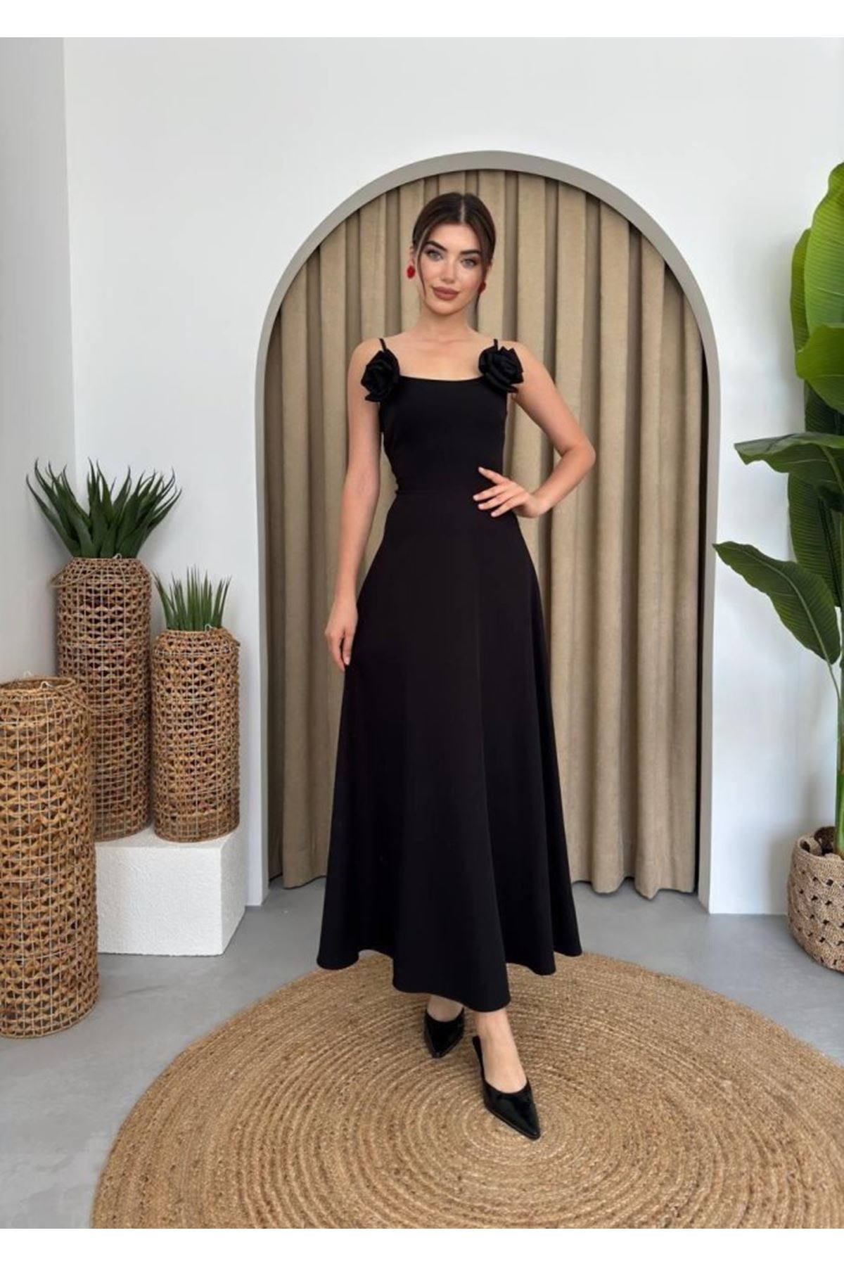 Matilda Gül İp Askılı Elbise