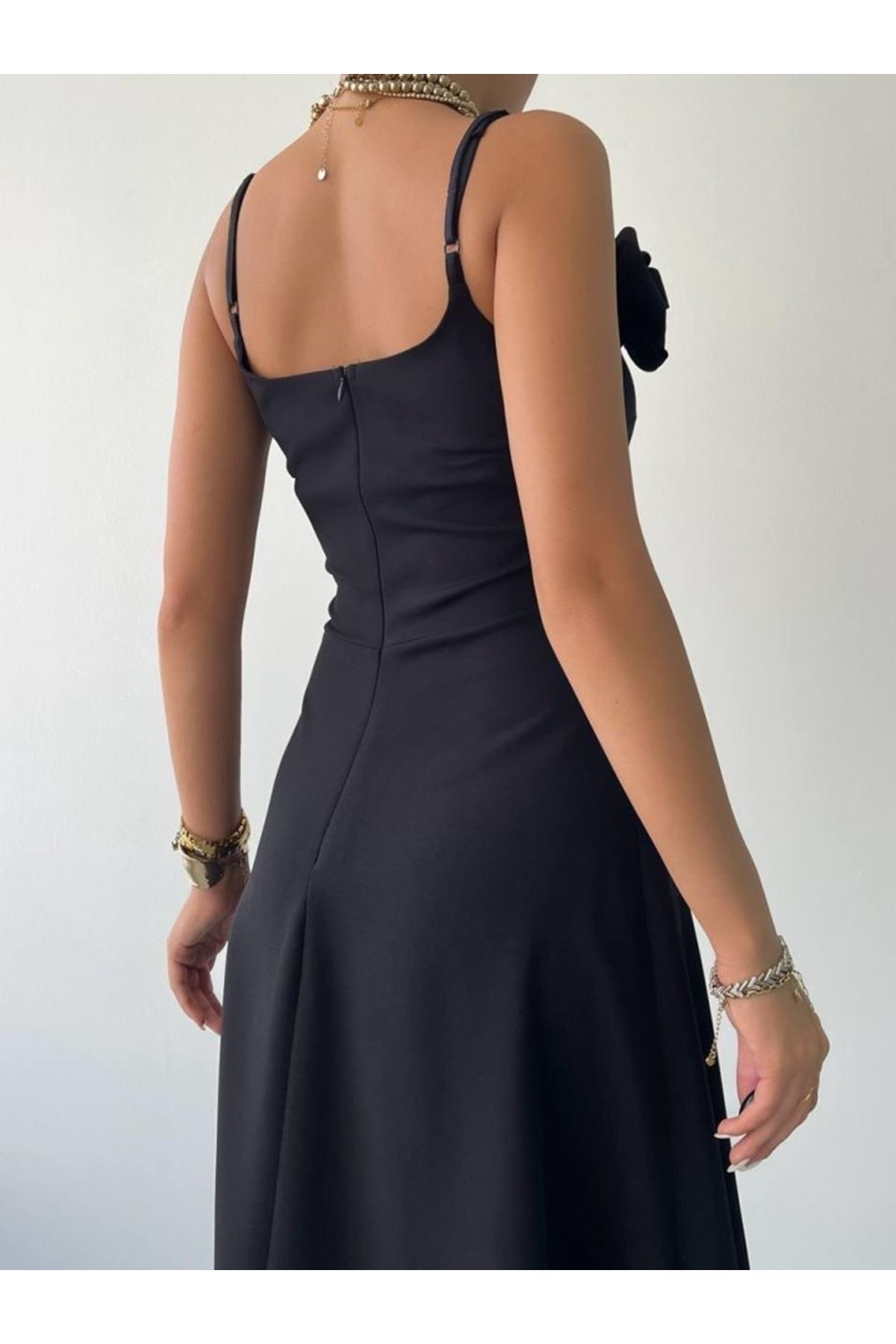 Matilda Gül İp Askılı Elbise