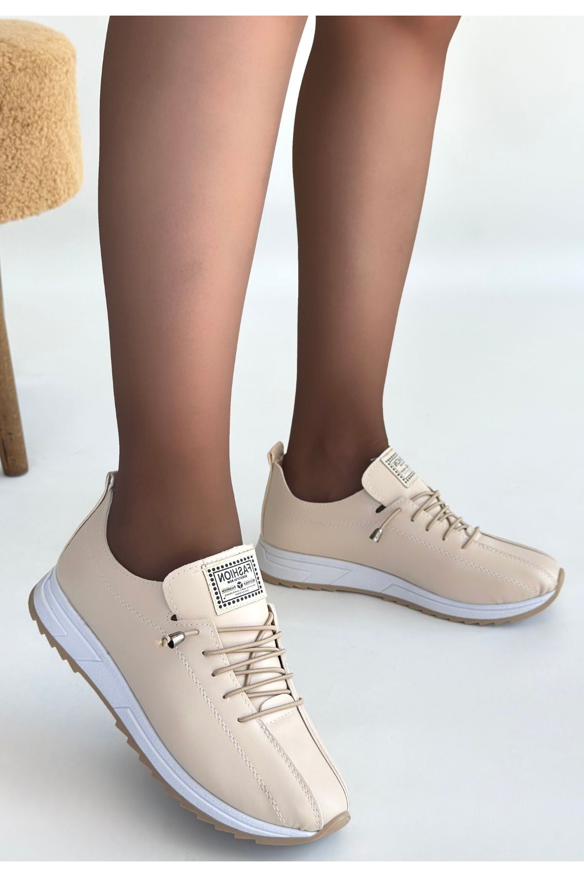 Monya Bej Cilt Bağcıklı Spor Ayakkabı
